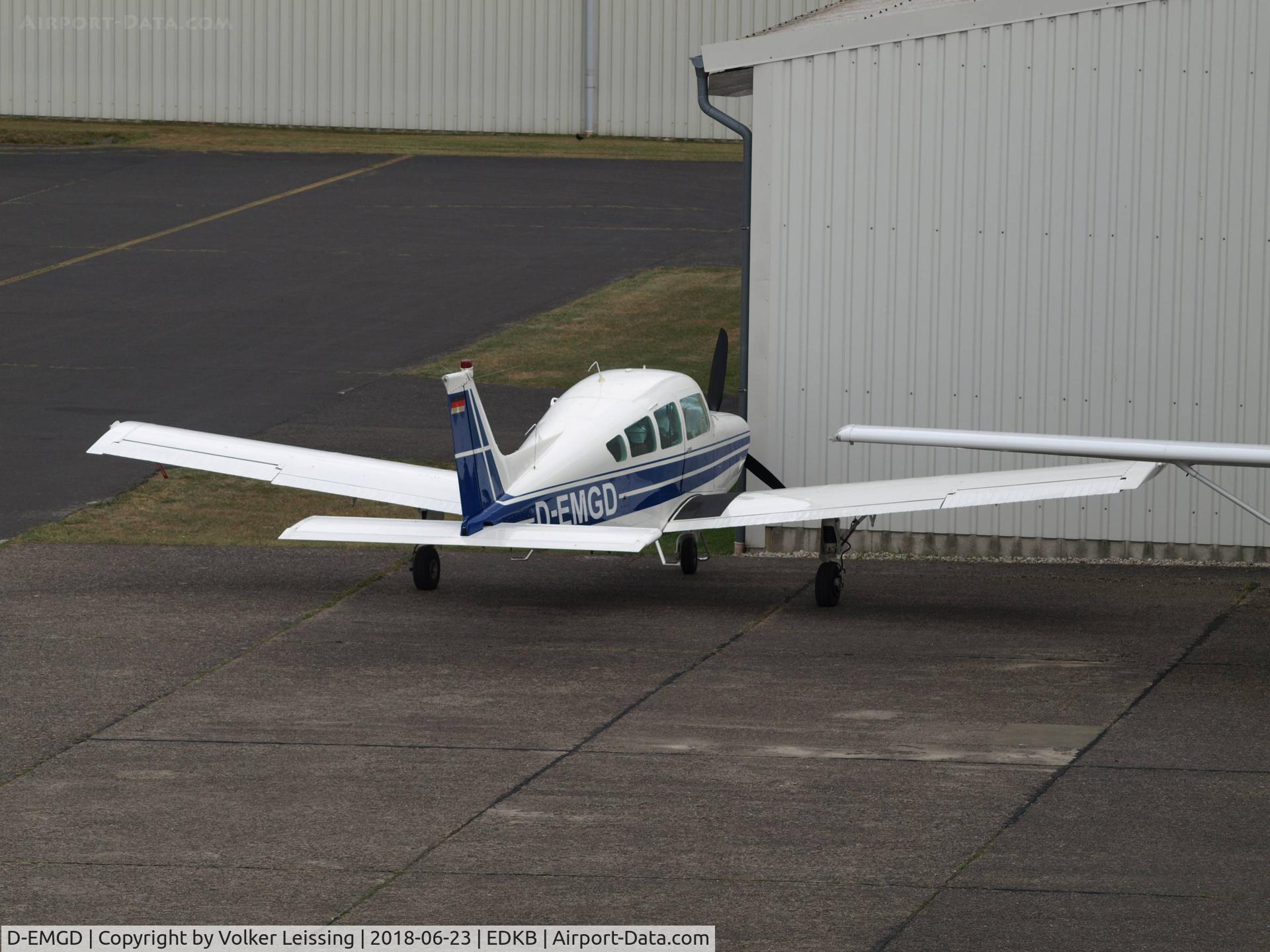 D-EMGD, Beech C24R C/N MC-507, parking