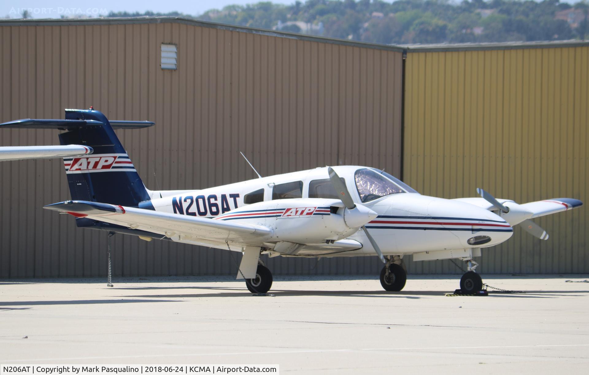 N206AT, 2000 Piper PA-44-180 Seminole C/N 4496036, Piper PA-44-180