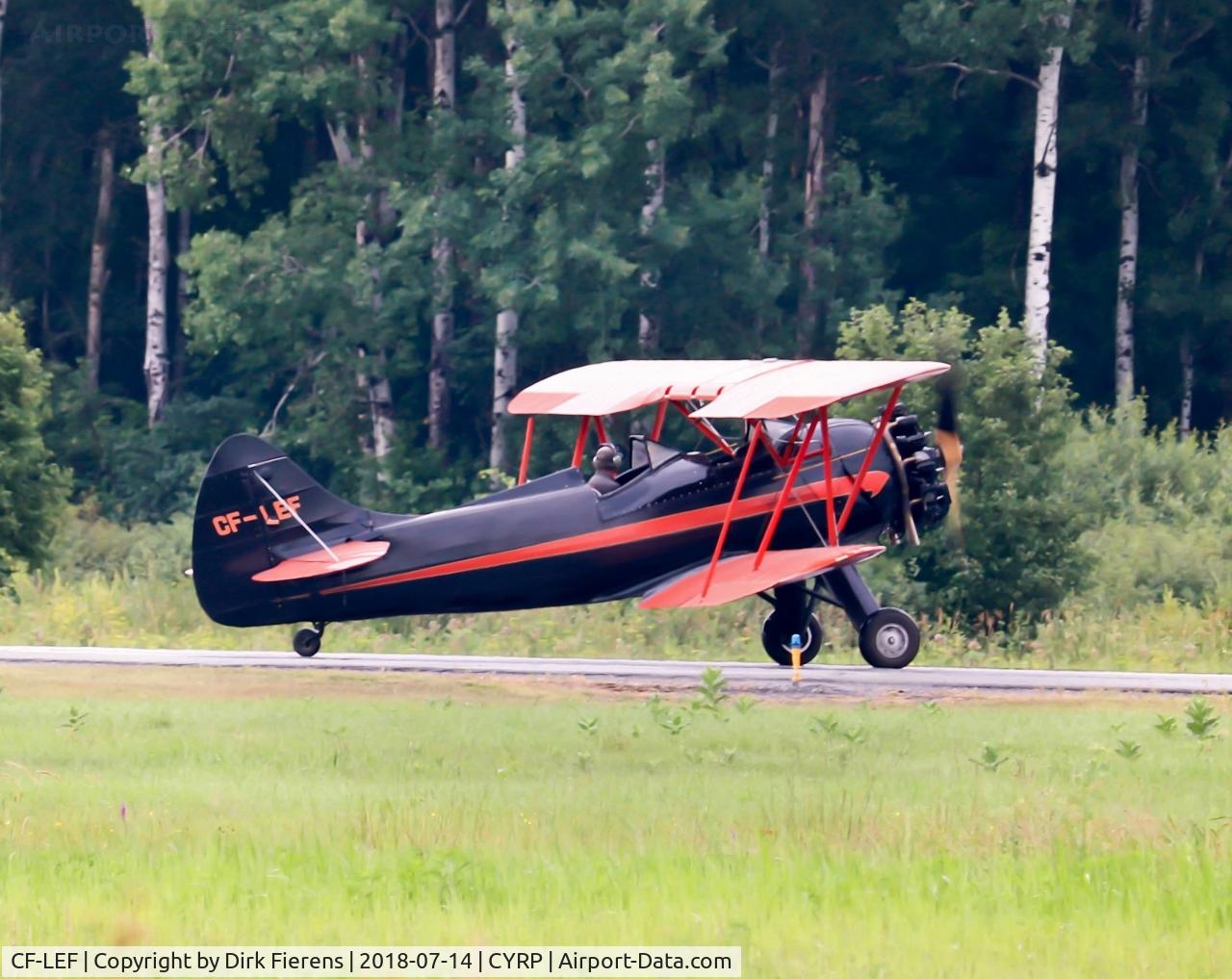 CF-LEF, Waco UPF-7 C/N 5311, Leaving from rwy 28.