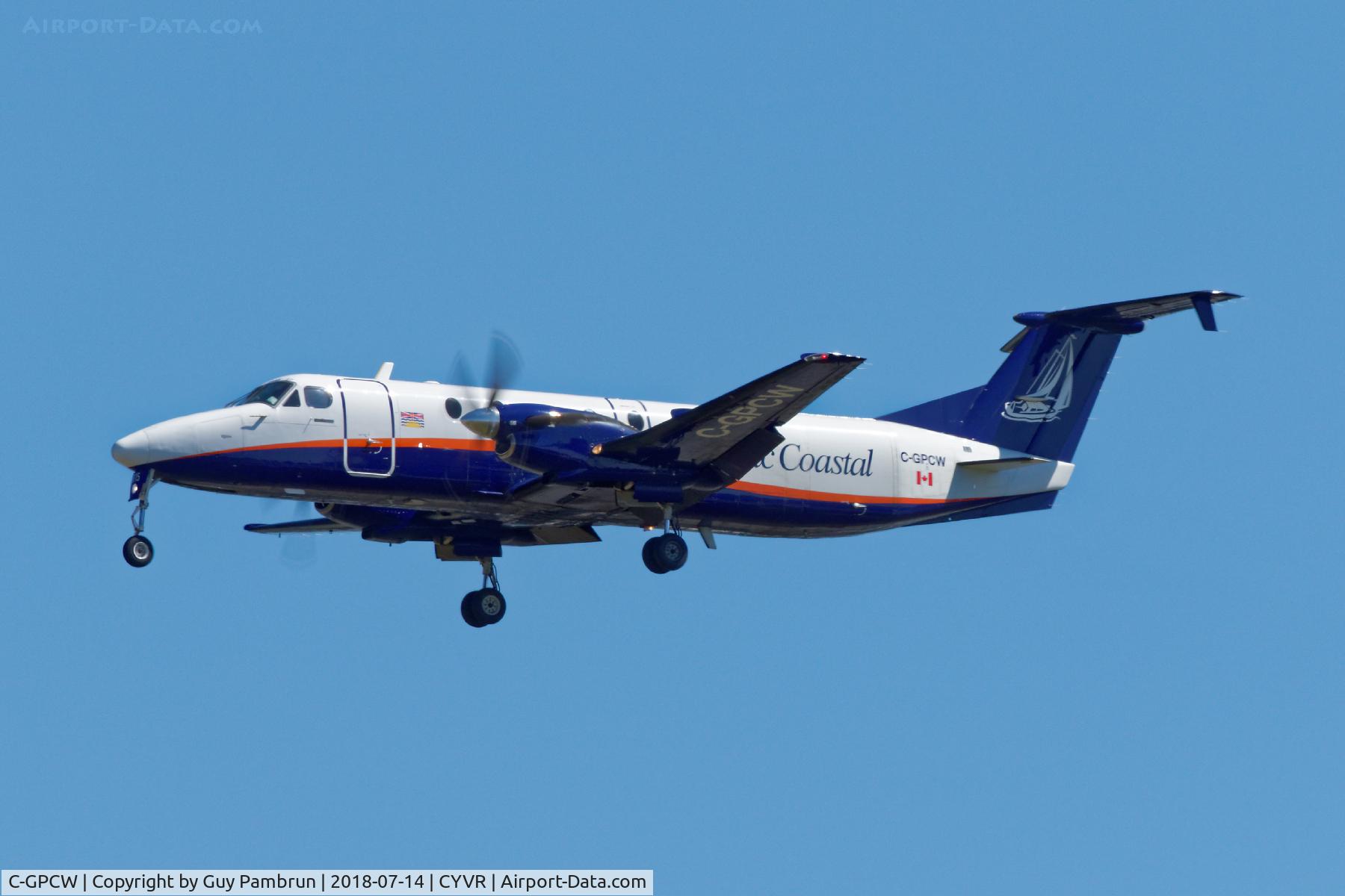 C-GPCW, 1989 Beech 1900C C/N UC-76, Landing on 26L