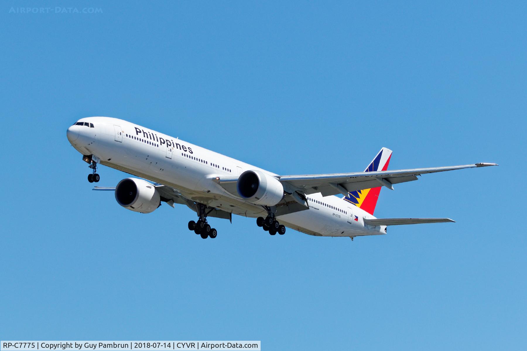 RP-C7775, Boeing 777-3F6ER C/N 35555, Landing on 26R