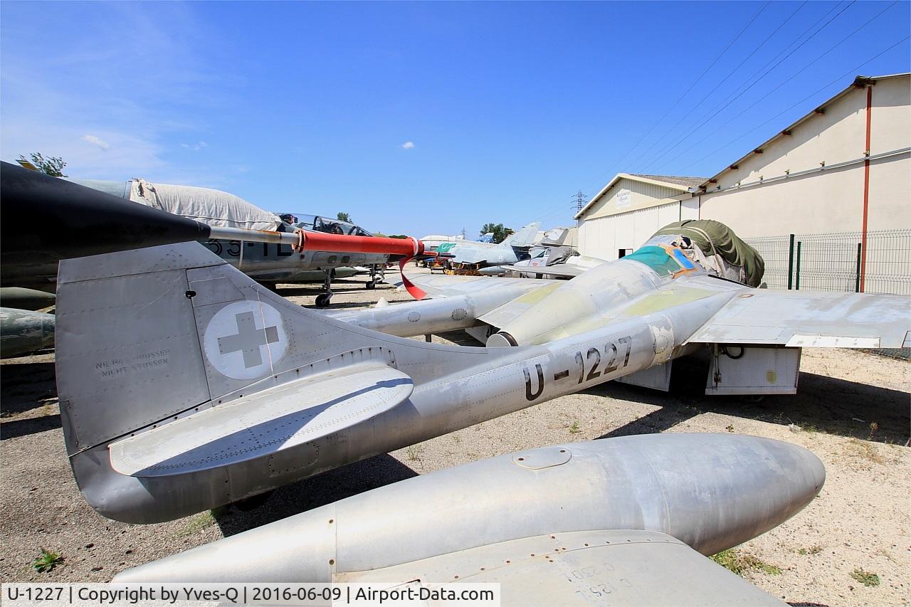 U-1227, 1959 De Havilland (F+W Emmen) Vampire T55 (DH-115) C/N 987, De Havilland Vampire T55, Les Amis de la 5ème Escadre Museum, Orange