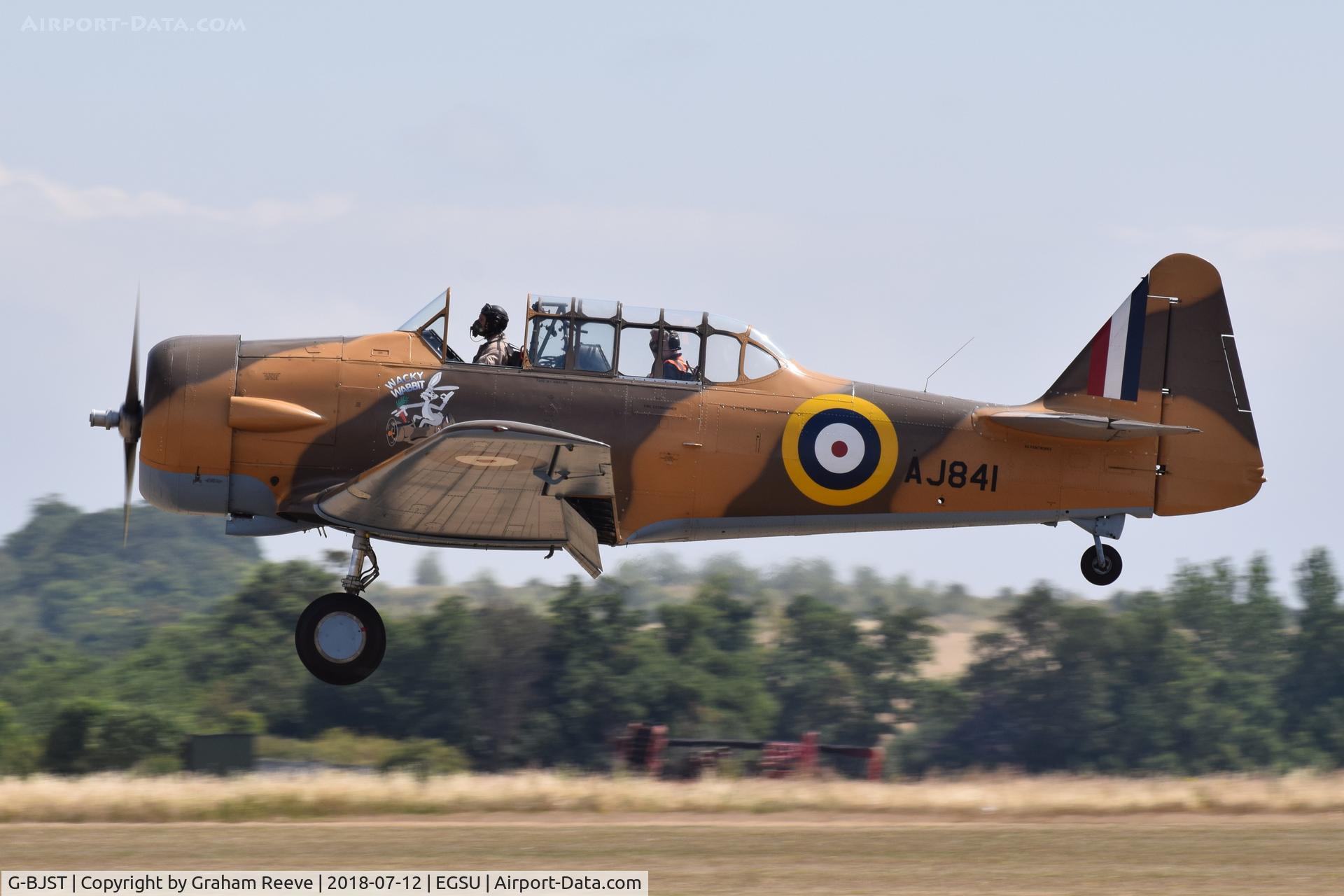 G-BJST, 1953 Canadian Car & Foundry T-6H Harvard Mk.4M C/N 14A-2429, Landing at Duxford.