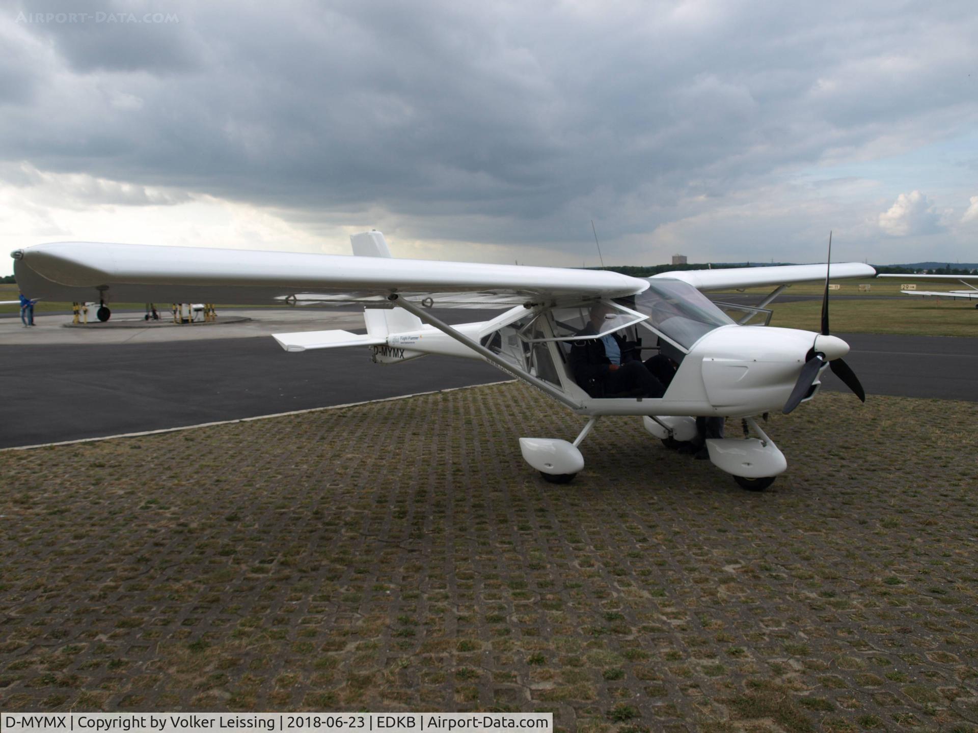 D-MYMX, 2000 Aeroprakt A-22L2 Foxbat C/N 000, preparing for flight