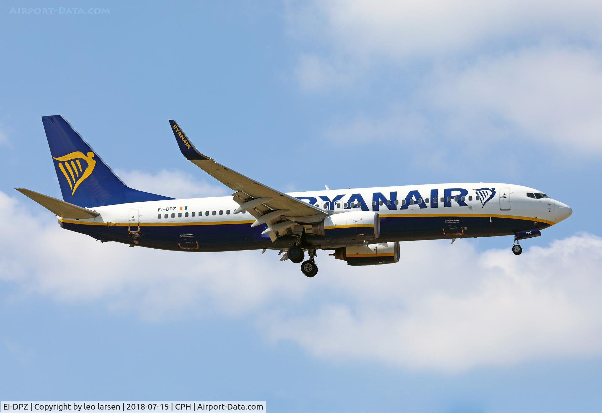 EI-DPZ, 2007 Boeing 737-8AS C/N 33616, Copenhagen 15.7.2018 L/D R-04L
