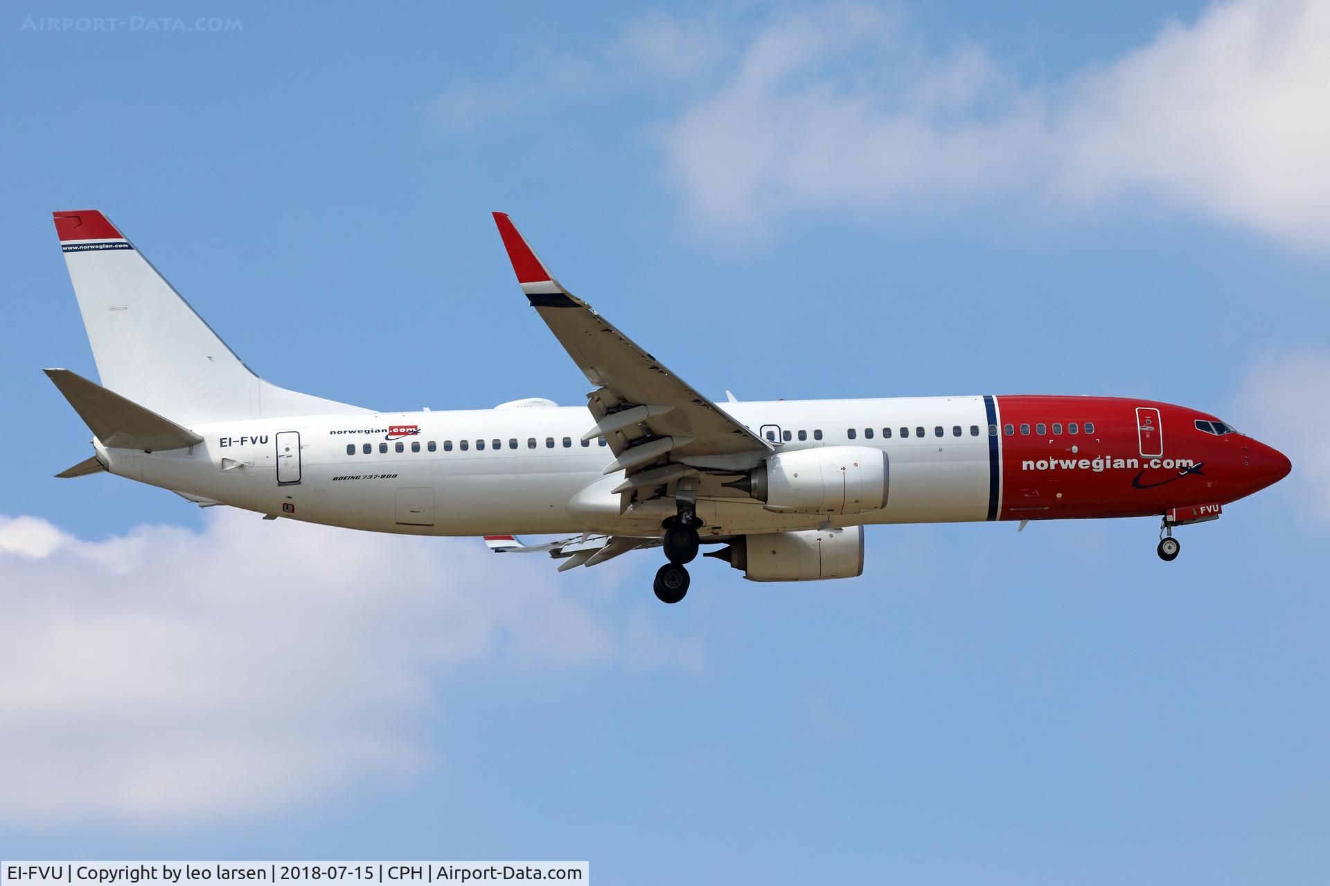 EI-FVU, 2017 Boeing 737-800 C/N 42088, Copenhagen 15.7.2018 L/D R-04L