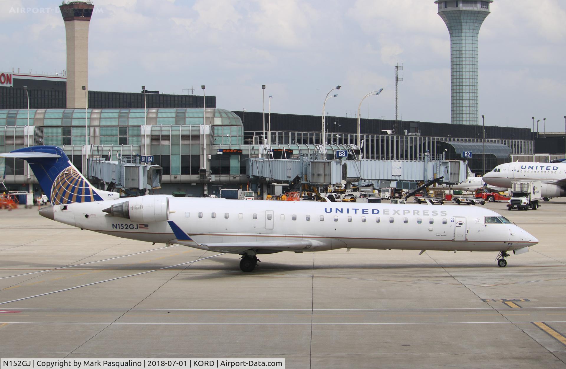 N152GJ, 2005 Bombardier CRJ-702 (CL-600-2C10) Regional Jet C/N 10218, CL-600-2C10