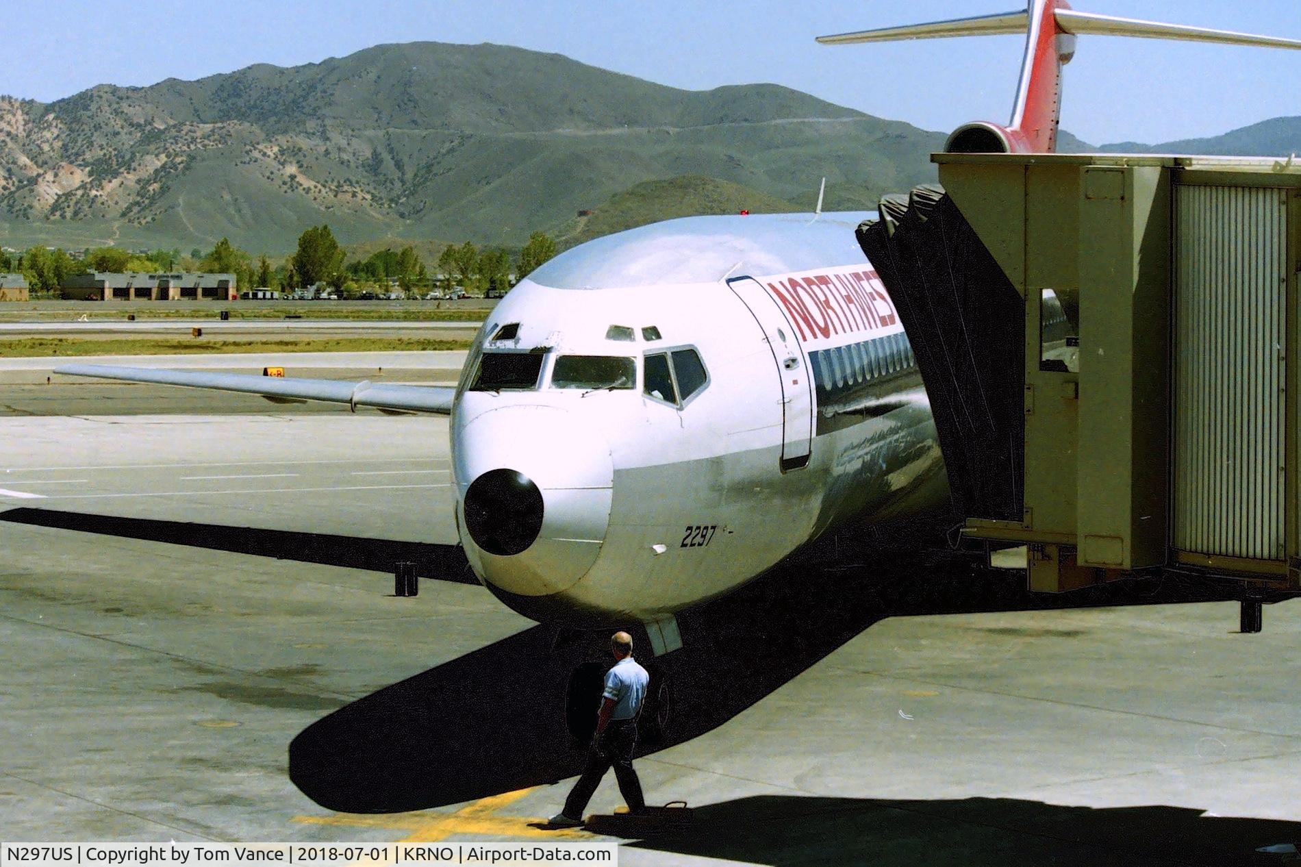 N297US, 1979 Boeing 727-251 C/N 21789, N297US arriving at Reno, NV circa 1999.