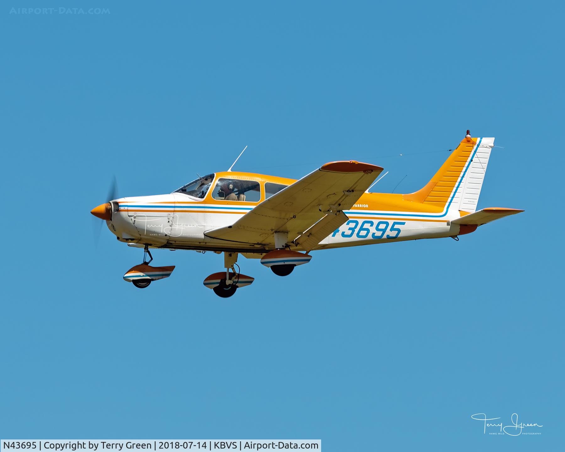 N43695, 1974 Piper PA-28-151 C/N 28-7415560, KBVS