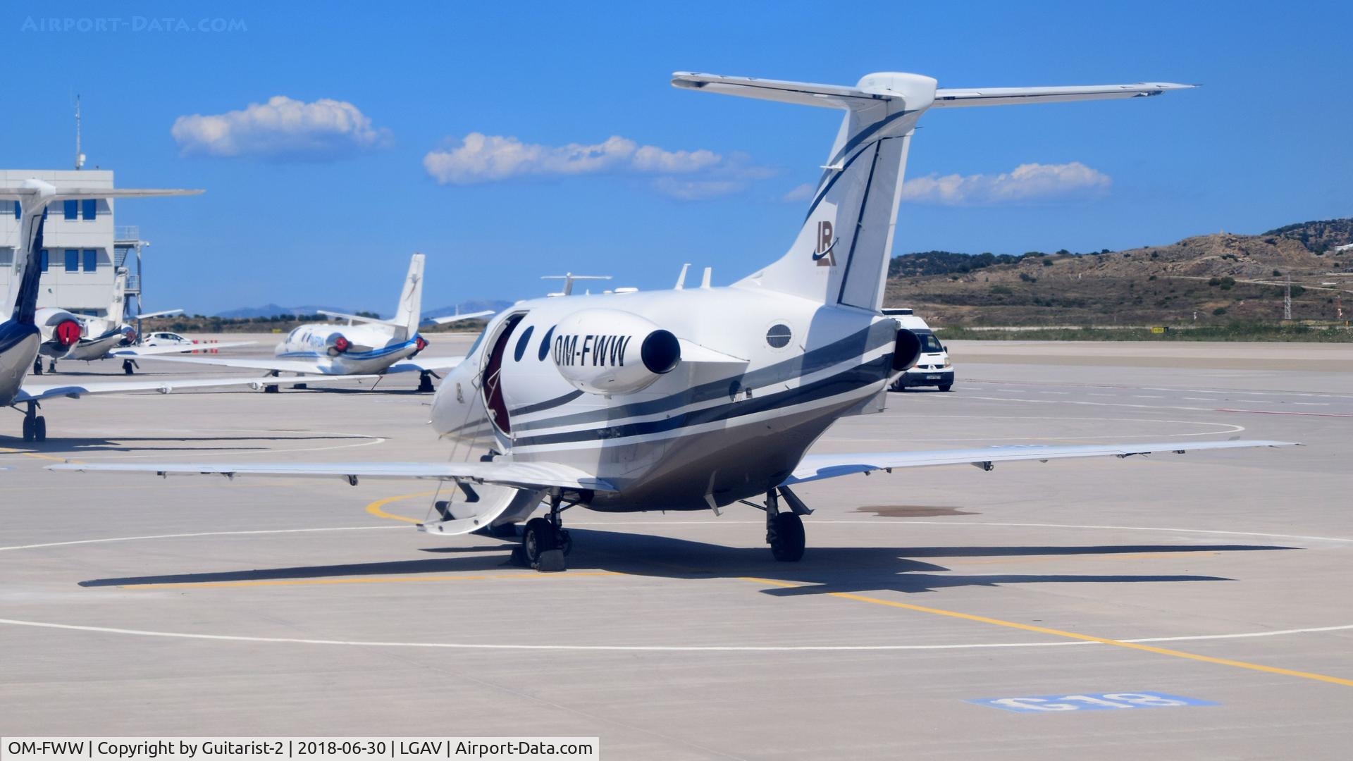 OM-FWW, 2005 Raytheon 390 Premier I C/N RB-131, At Athens