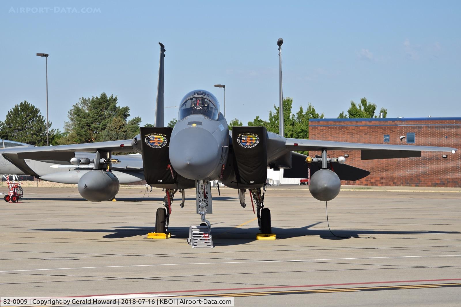 82-0009, 1982 McDonnell Douglas F-15C Eagle C/N 0820/C240, Parked on the Idaho ANG ramp. 122nd Fighter Sq. 