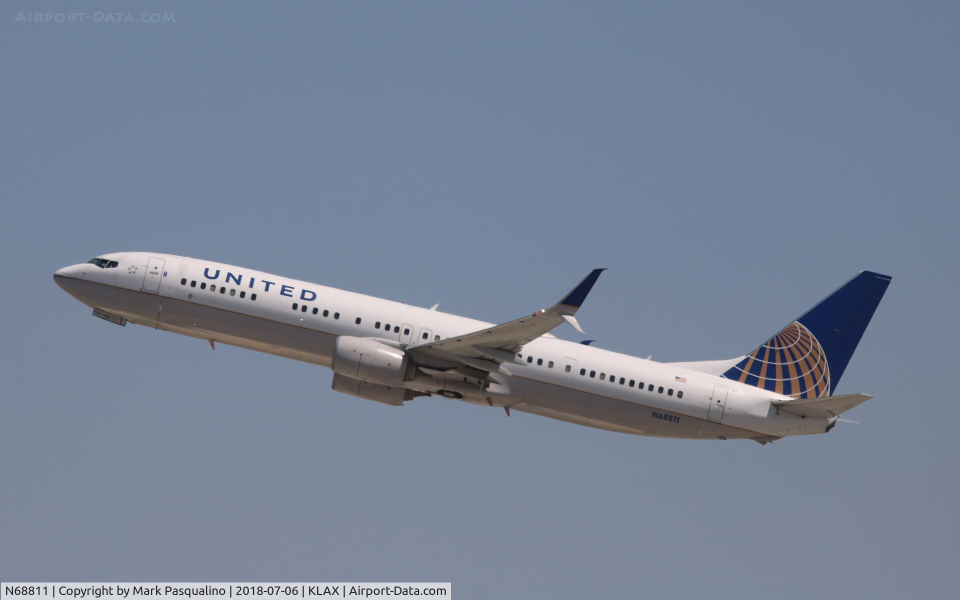N68811, 2013 Boeing 737-924/ER C/N 42175, Boeing 737-900ER