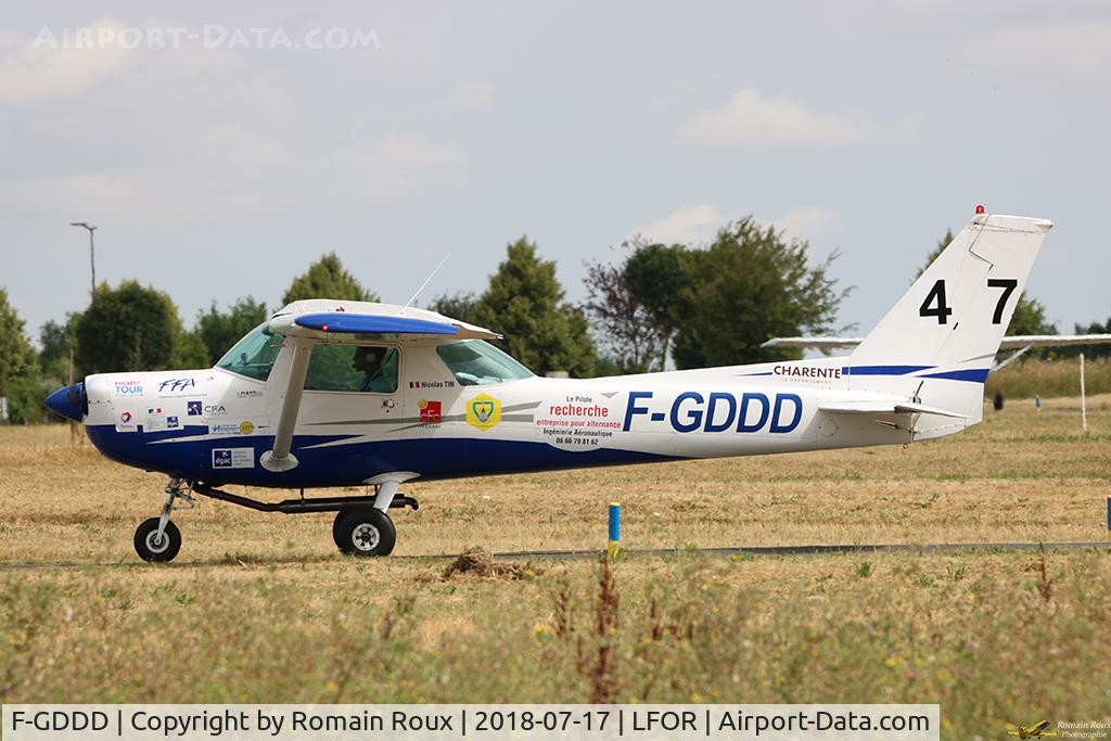 F-GDDD, Reims F152 C/N 1849, Taxiing
HTJP47