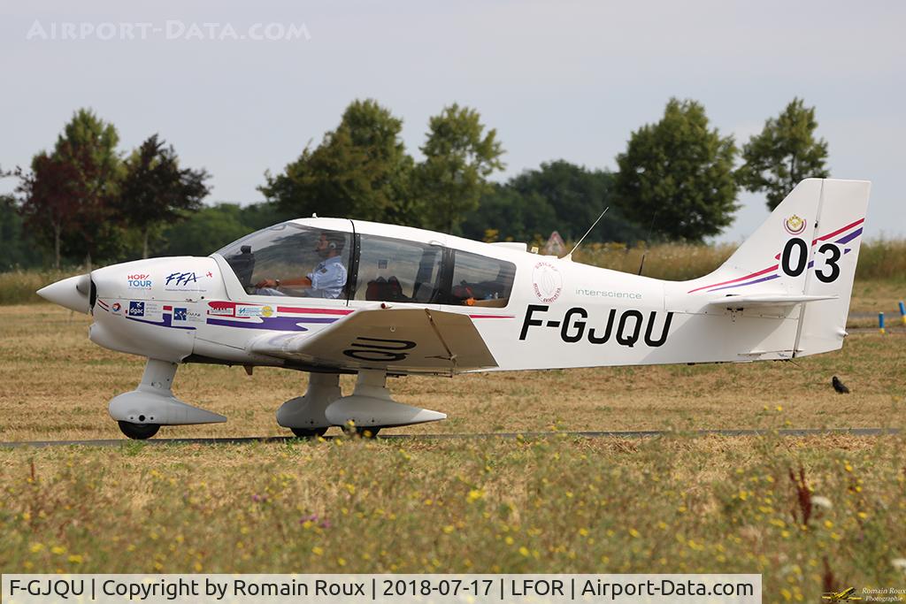 F-GJQU, 1990 Robin DR-400-140B Major C/N 1983, Taxiing
HTJP03