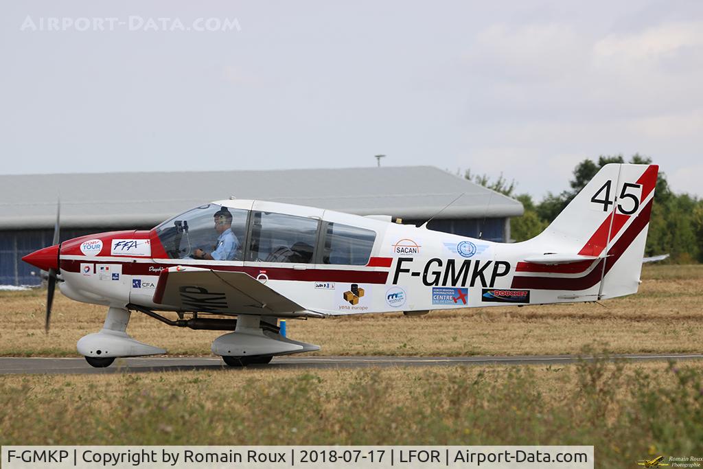 F-GMKP, Robin DR-400-120 Dauphin 2+2 C/N 2182, Taxiing
HTJP45