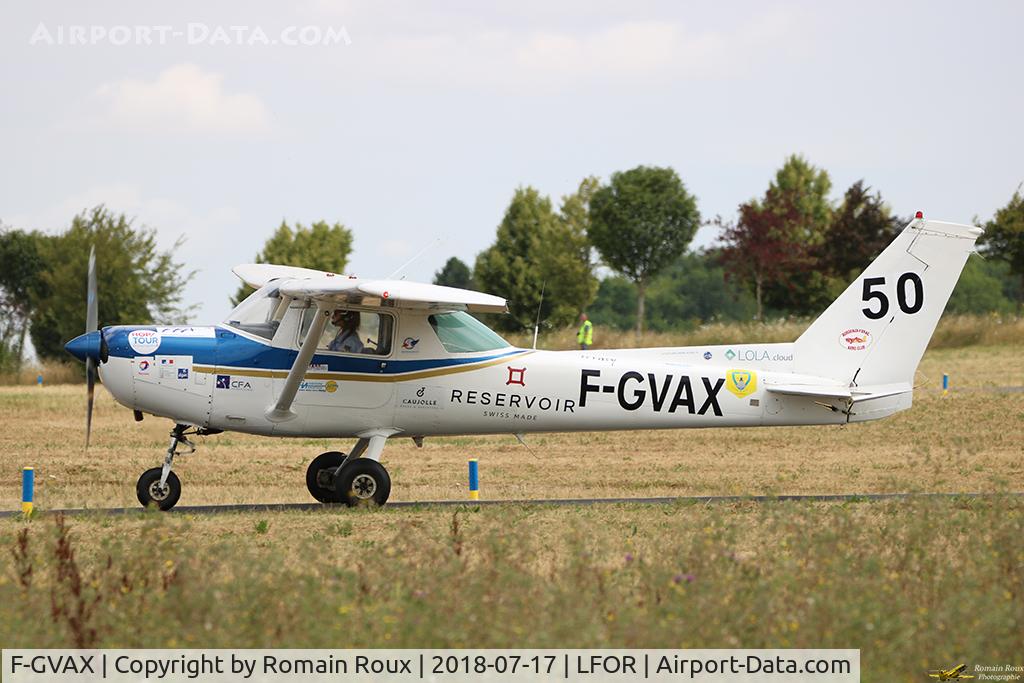 F-GVAX, 1977 Cessna 152 C/N 152-79954, Taxiing
HTJP50
