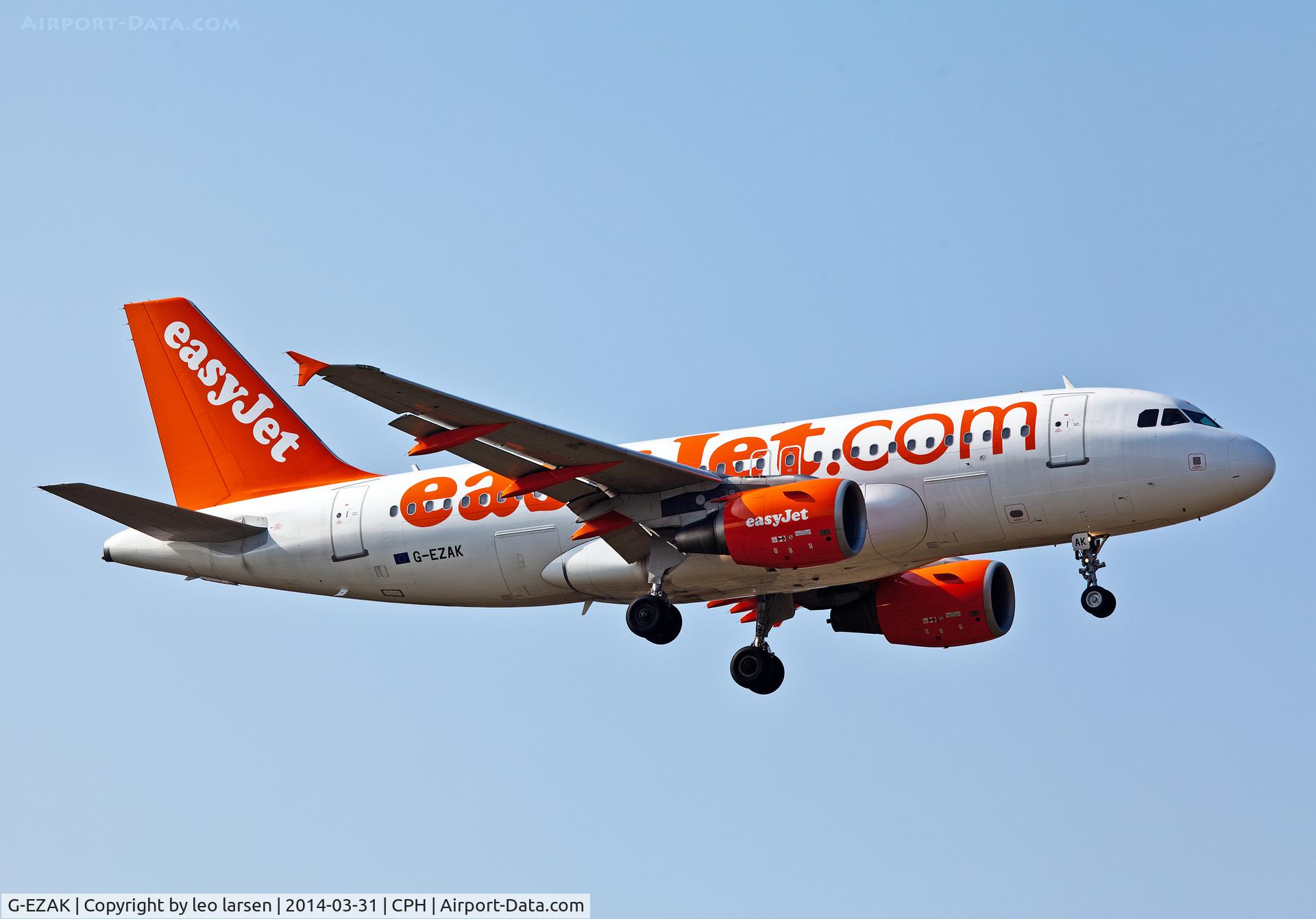 G-EZAK, 2006 Airbus A319-111 C/N 2744, Copenhagen 31.3.2014 L/D R-04L