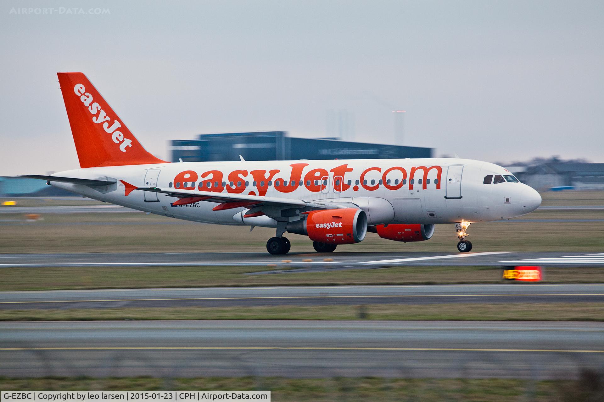 G-EZBC, 2006 Airbus A319-111 C/N 2866, Copenhagen 23.1.2015