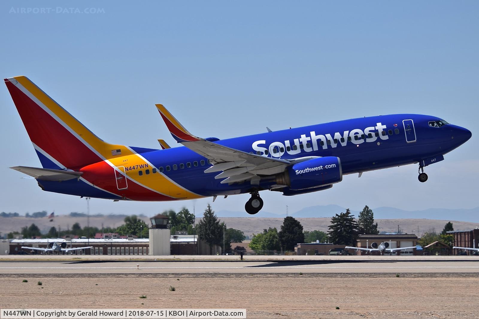 N447WN, 2003 Boeing 737-7H4 C/N 33720, Take off on RWY 28R.