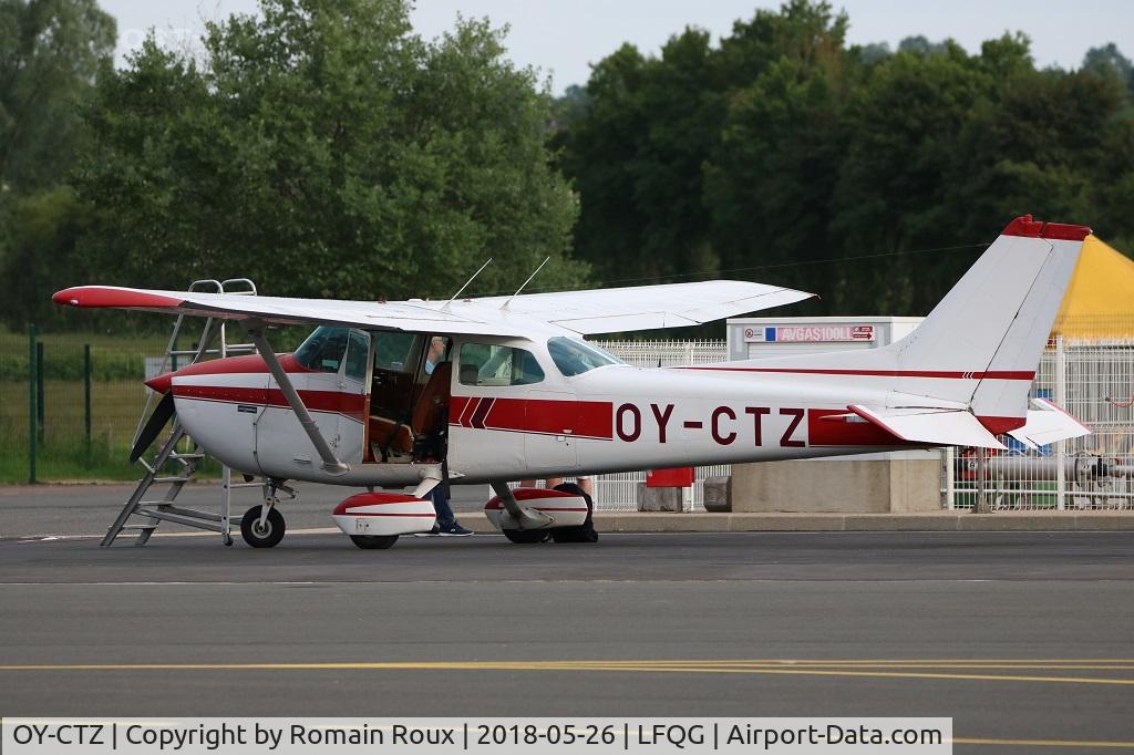 OY-CTZ, 1976 Cessna 172M C/N 17267356, Parked