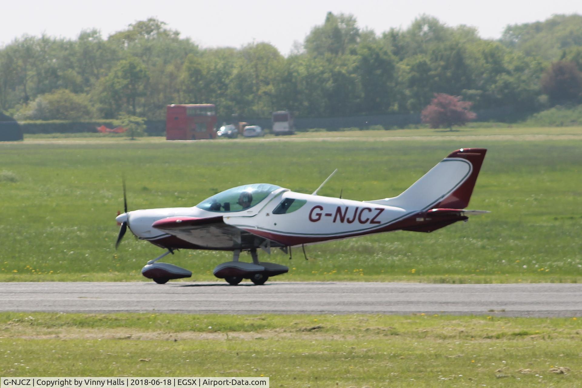 G-NJCZ, 2010 SportCruiser (PiperSport) Piper Sport C/N P1001087, Taxing for take off.