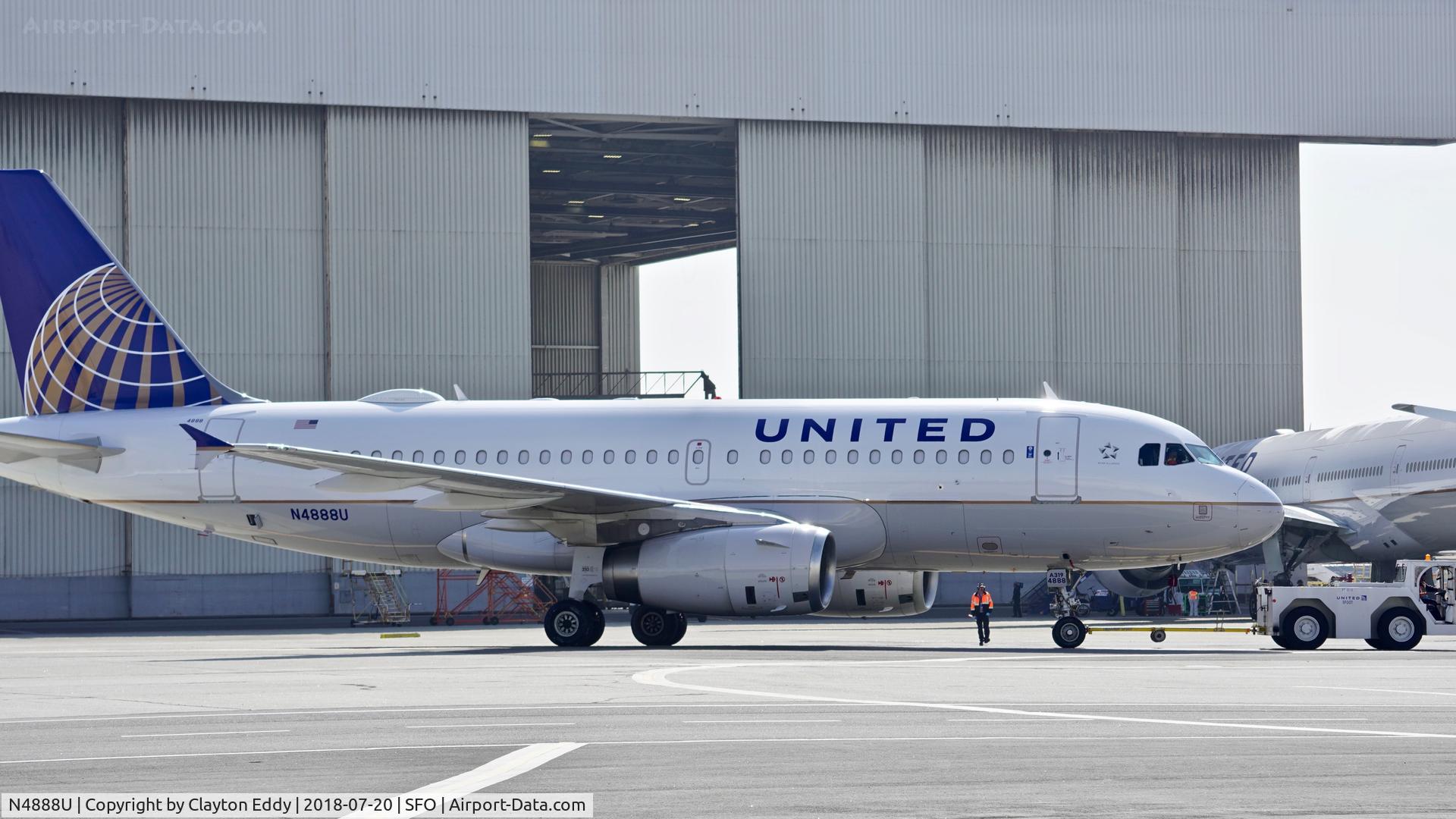 N4888U, 2007 Airbus A319-132 C/N 3258, SFO 2018.