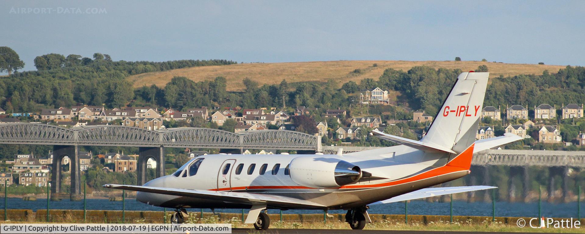 G-IPLY, 2000 Cessna 550 Citation Bravo C/N 550-0927, In action at Dundee