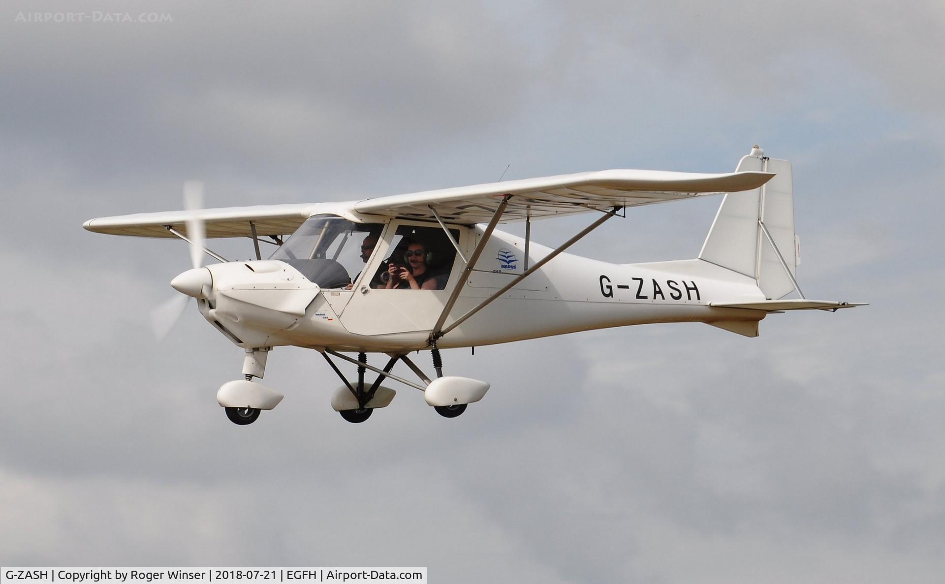 G-ZASH, 2013 Comco Ikarus C42 FB80 C/N 1304-7257, Resident Ikarus operated by Gower Flight Center.
.