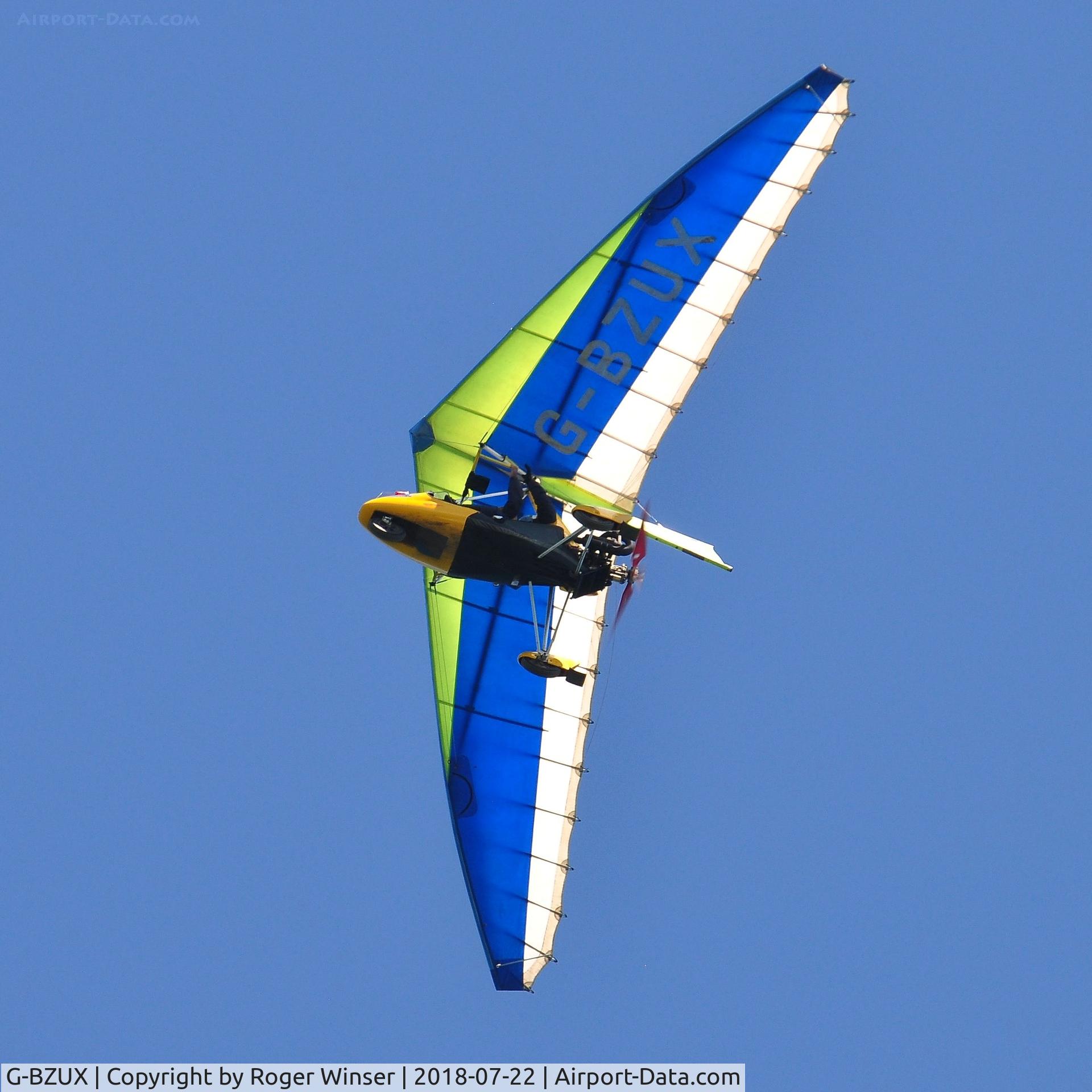G-BZUX, 2001 Pegasus Quantum 15 C/N 7819, Off airport. Quantum 15 seen over Mumbles Head, Swansea, Wales, UK