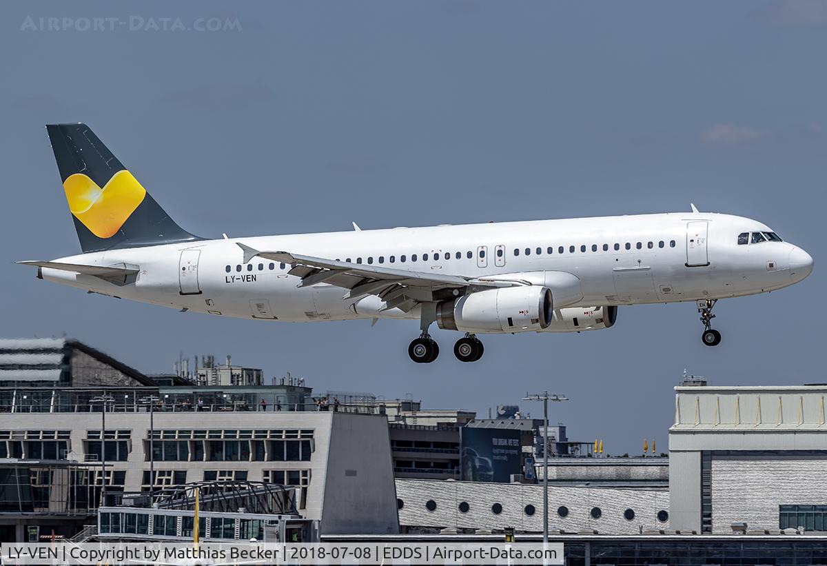 LY-VEN, 2001 Airbus A320-233 C/N 1626, LY-VEN