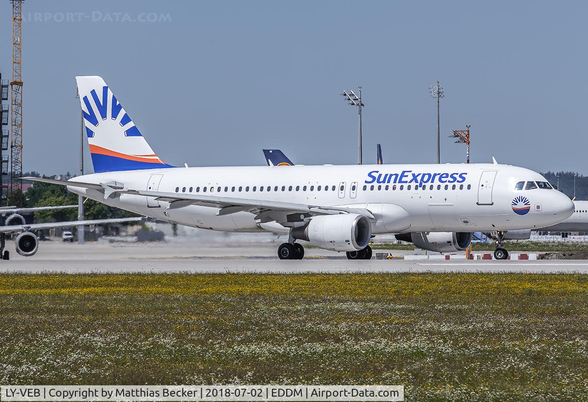 LY-VEB, 2001 Airbus A320-214 C/N 1571, LY-VEB