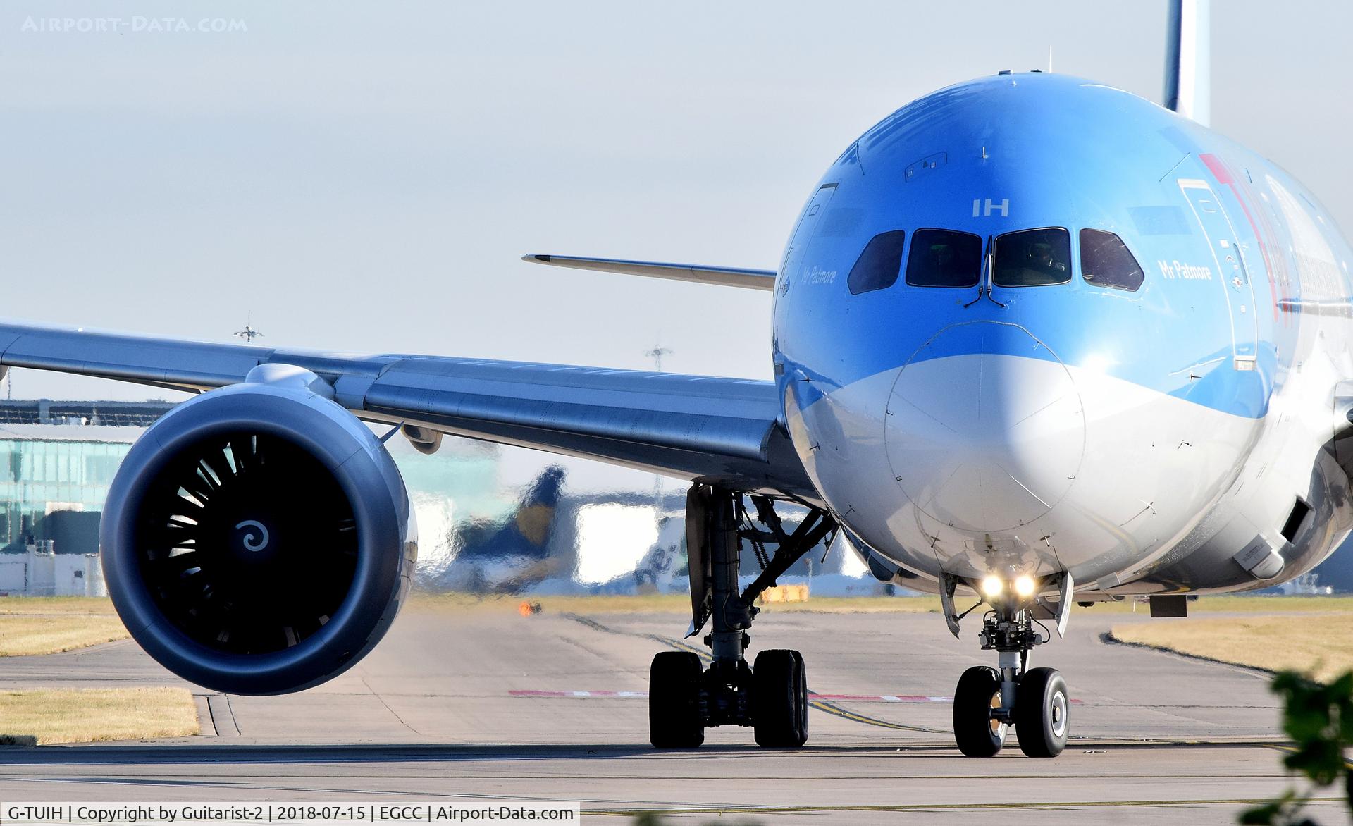 G-TUIH, 2015 Boeing 787-8 Dreamliner C/N 37229, At Manchester