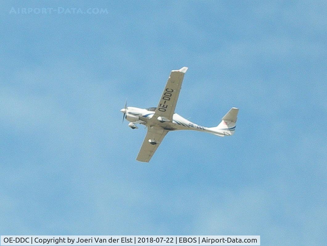 OE-DDC, 2010 Diamond DA-40NG Diamond Star C/N 40.N002, After take-off rwy 26