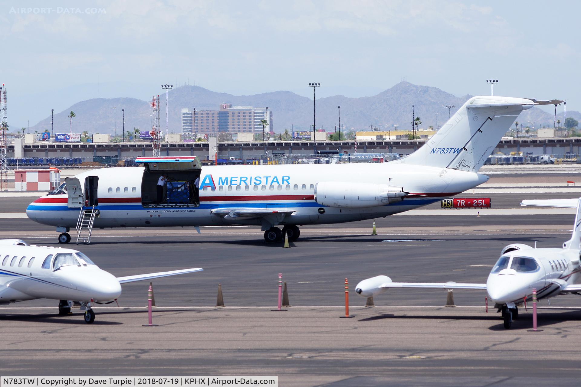 N783TW, 1966 Douglas DC-9-15RC C/N 47010, It appears the pilots were doubling as loadmasters.