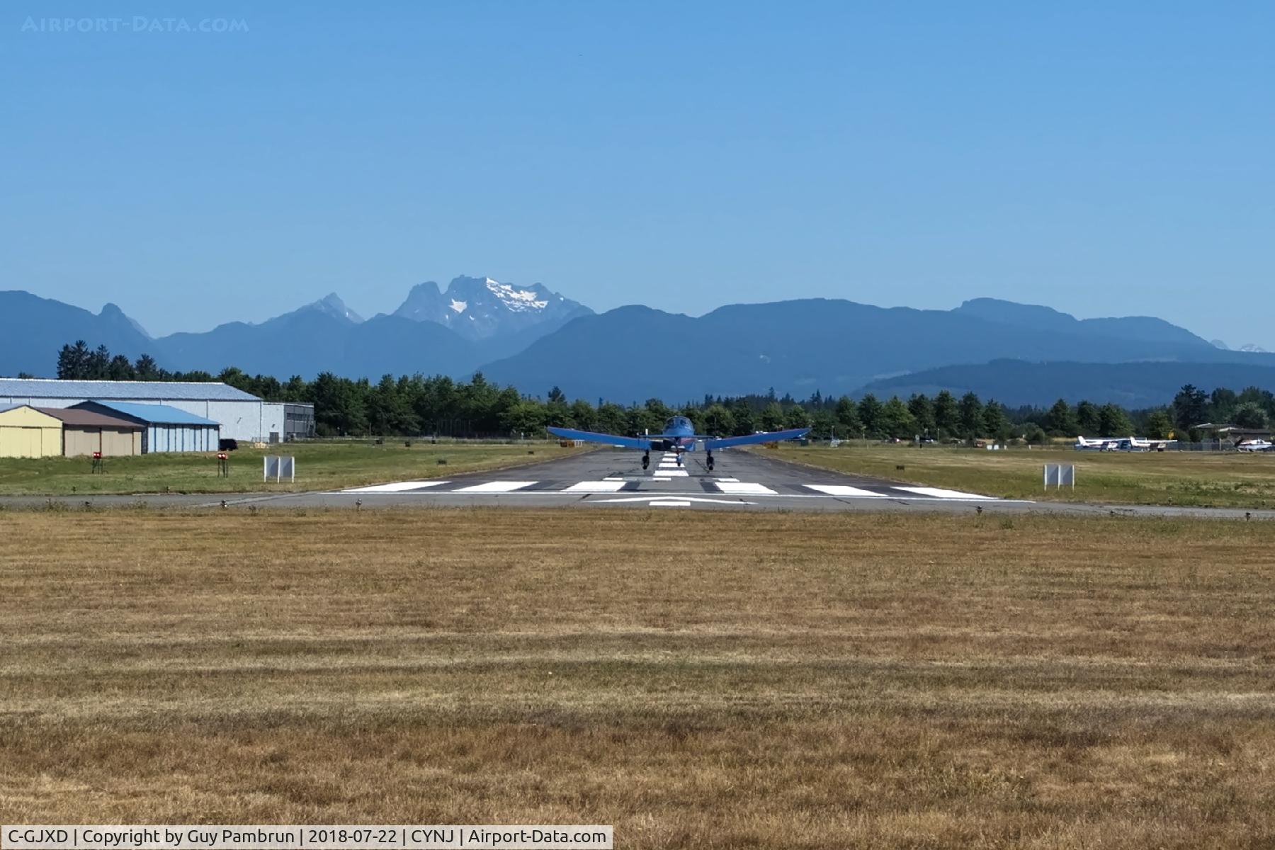 C-GJXD, 1946 Erco 415D Ercoupe C/N 1944, Landing