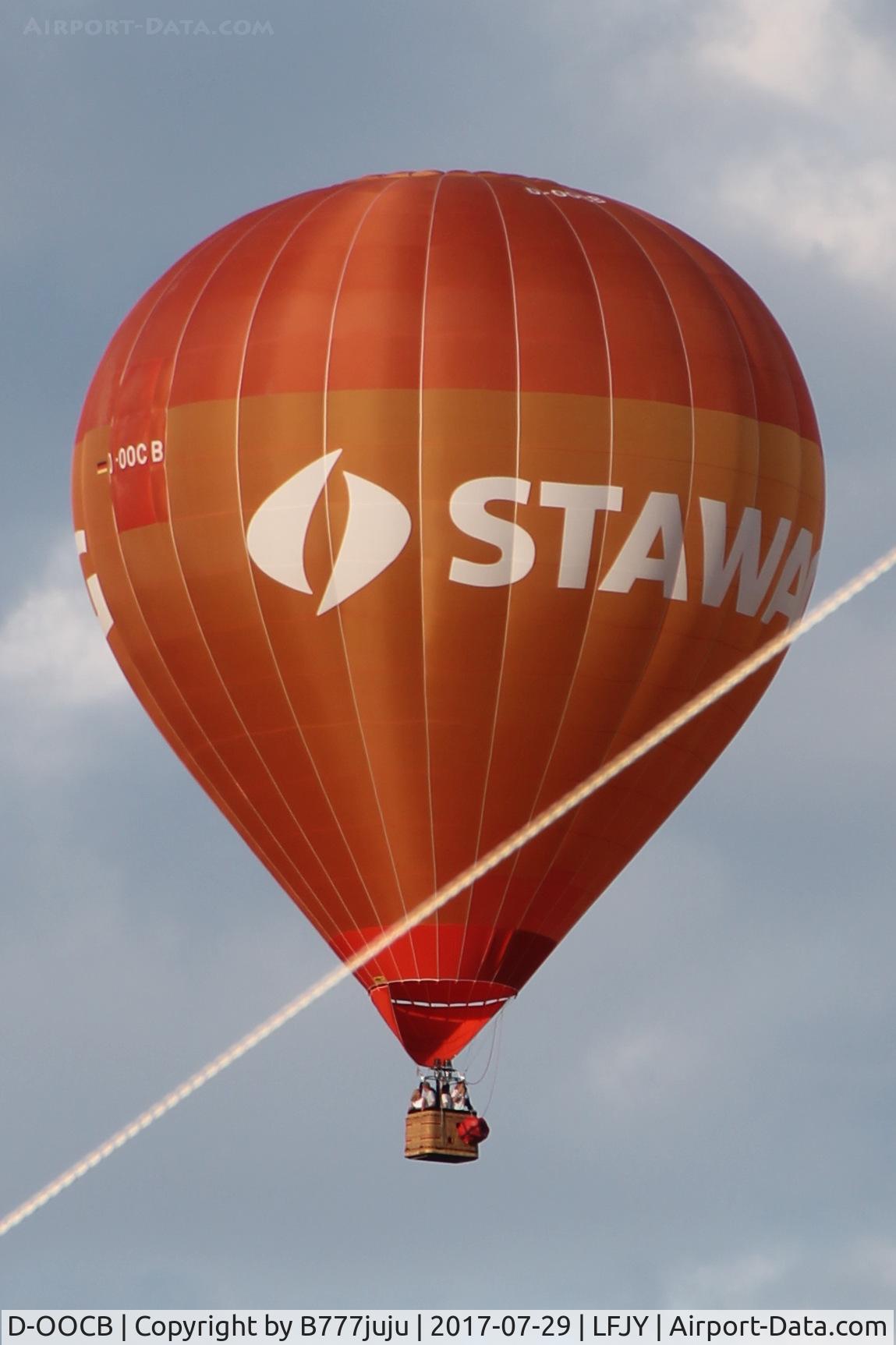 D-OOCB, UltraMagic M-120 C/N 120/51, at Chambley