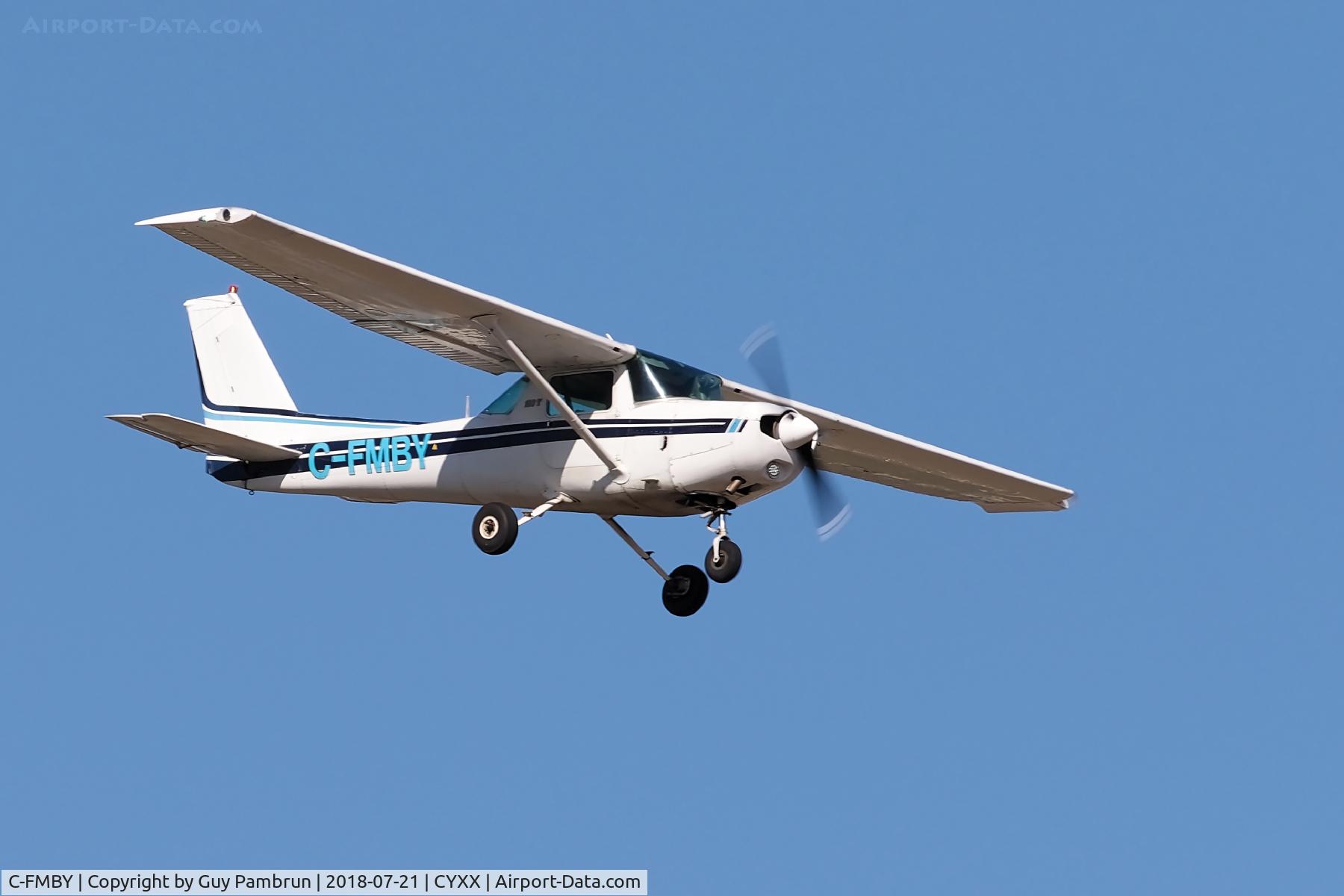 C-FMBY, 1981 Cessna 152 C/N 15285311, Landing