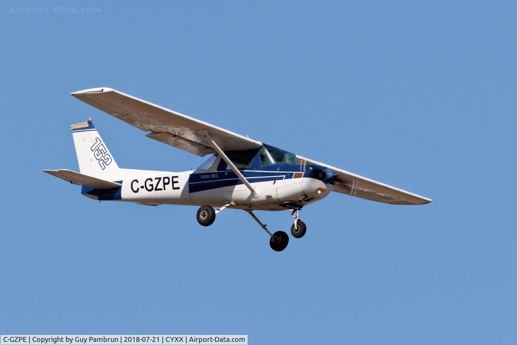 C-GZPE, 1977 Cessna 152 C/N 15279625, Landing