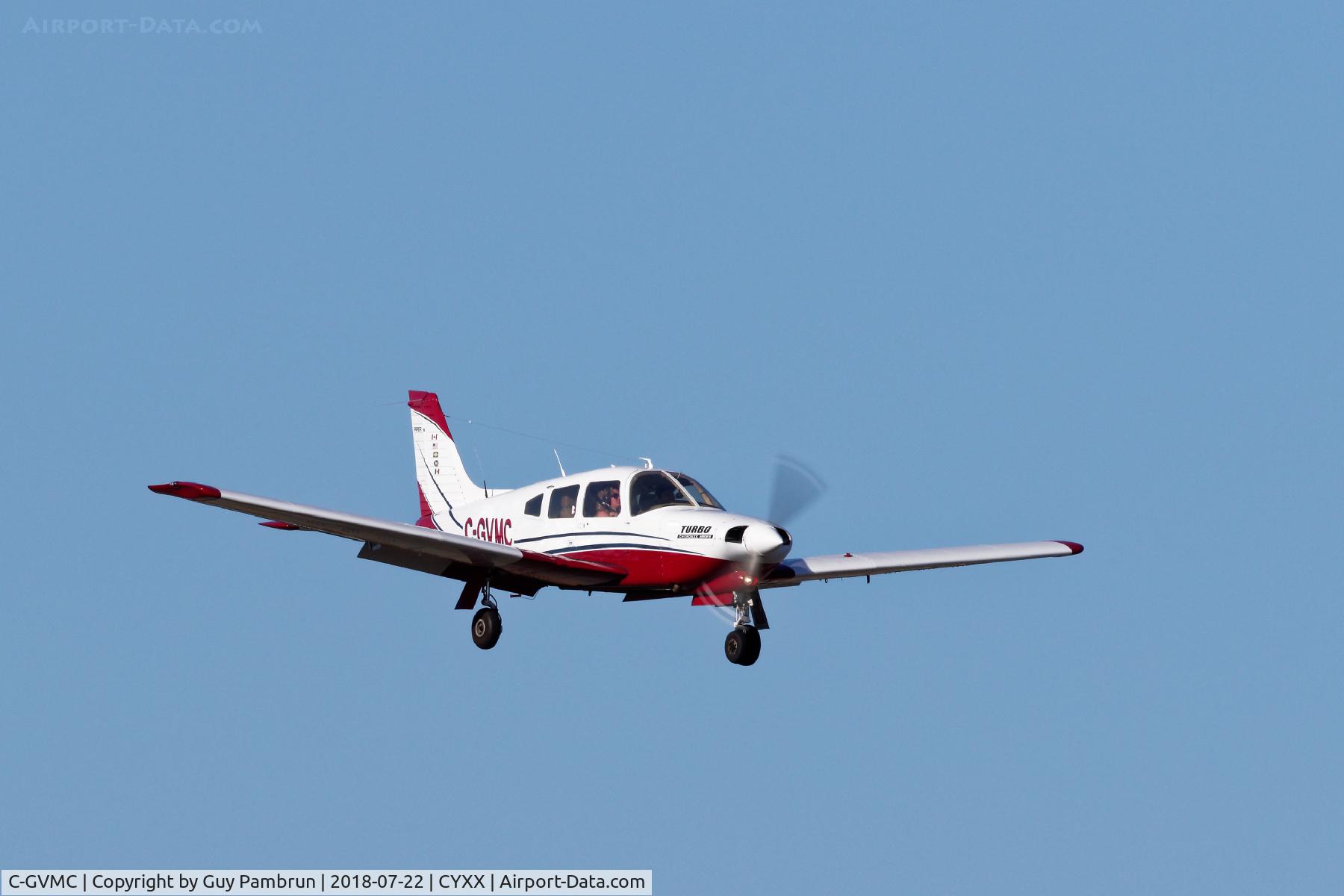 C-GVMC, 1977 Piper PA-28R-201T Cherokee Arrow III C/N 28R-7703263, Landing