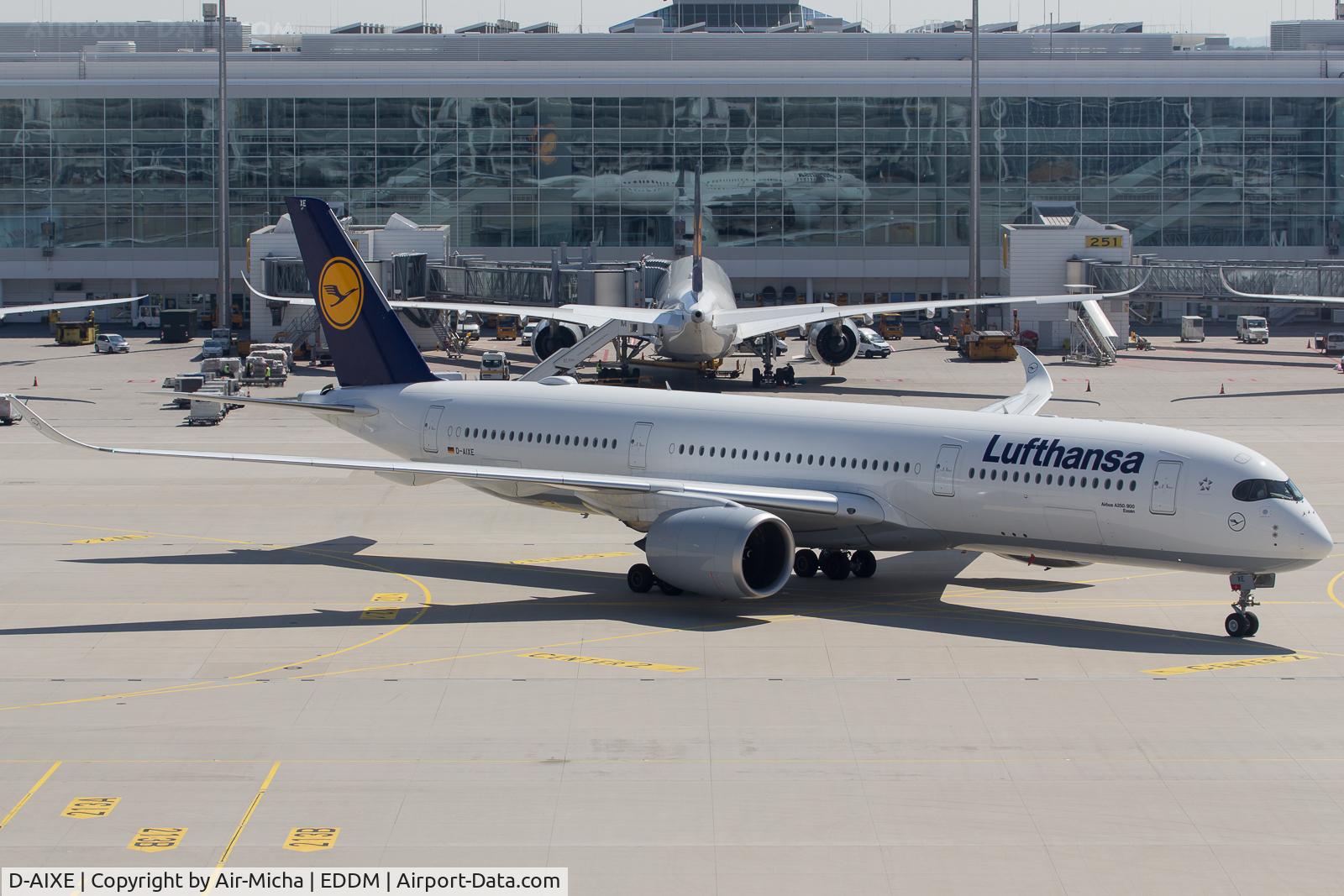 D-AIXE, 2017 Airbus A350-941 C/N 136, Lufthansa
