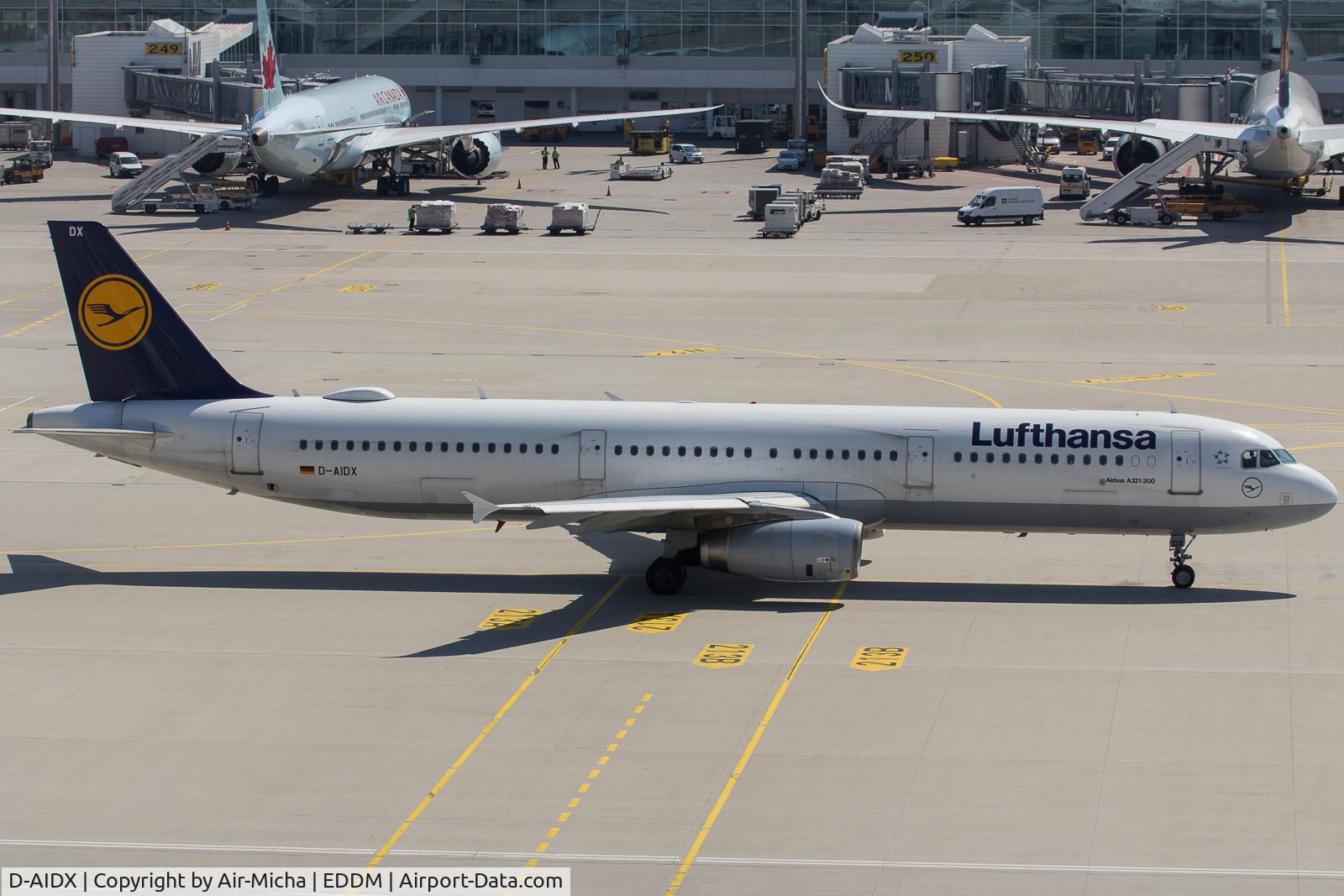 D-AIDX, 2015 Airbus A321-231 C/N 6451, Lufthansa