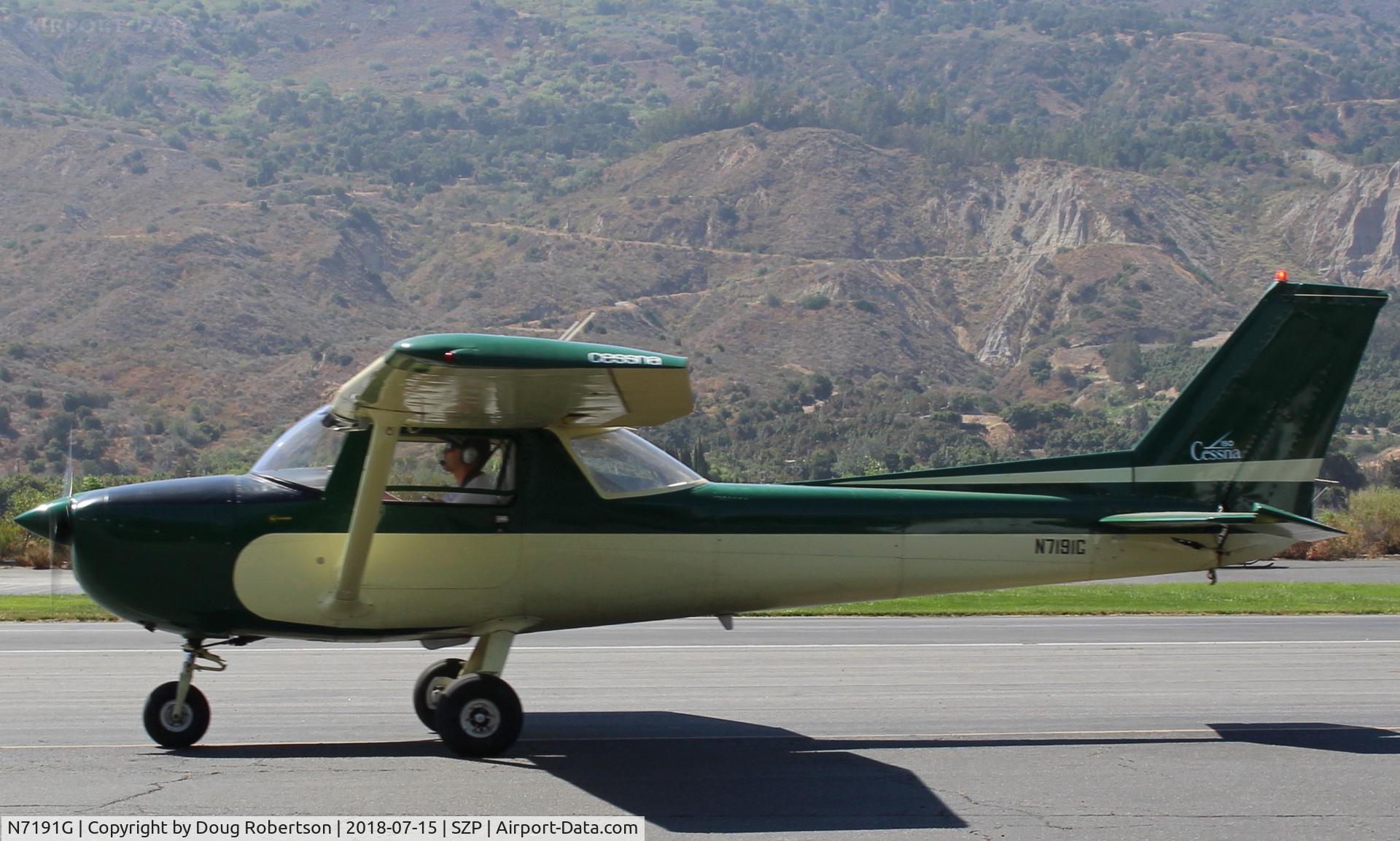 N7191G, 1973 Cessna 150L C/N 15074621, 1973 Cessna 150L, Continental O-200 100 Hp, taxi to Runway 22
