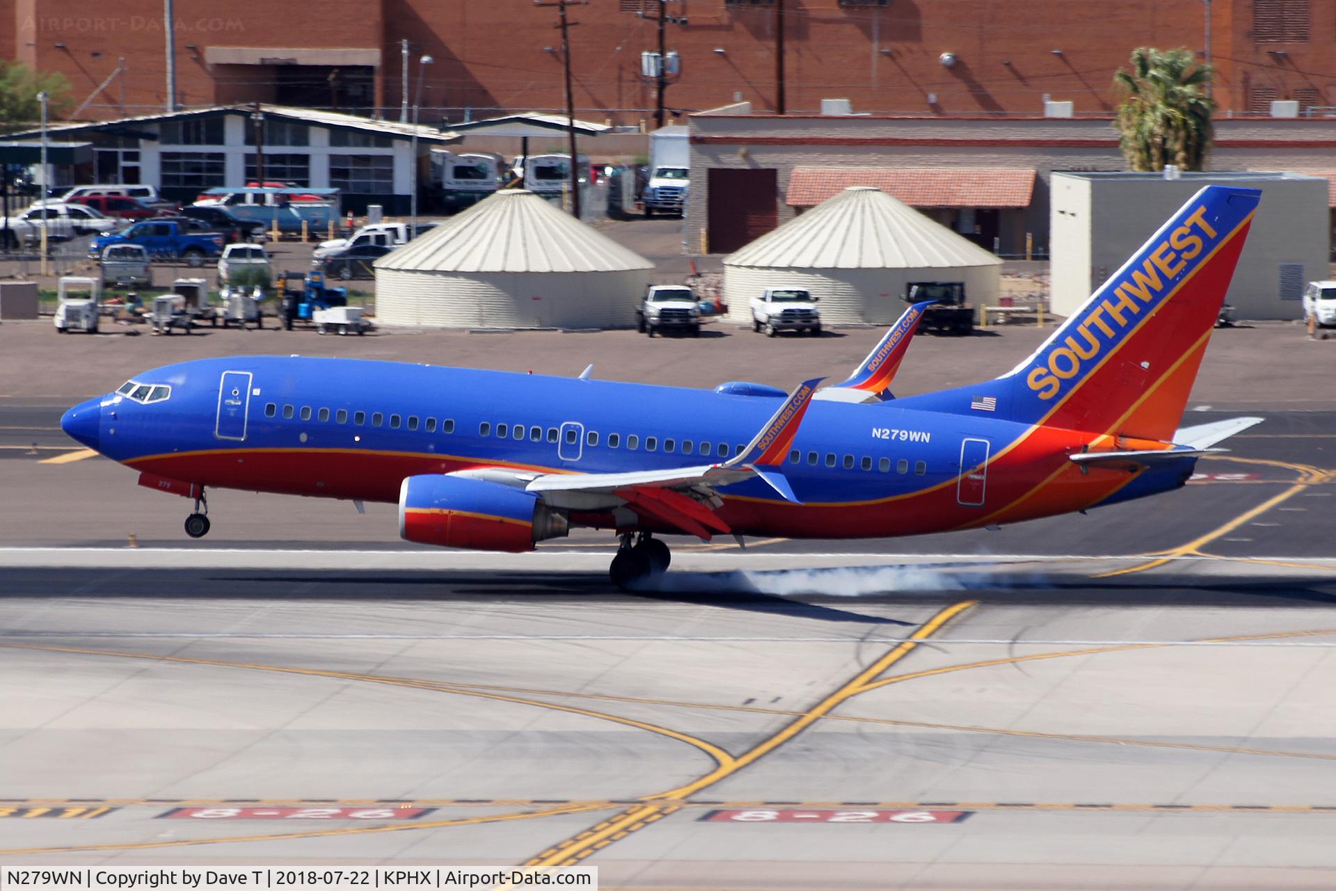 N279WN, 2007 Boeing 737-7H4 C/N 32532, No comment.