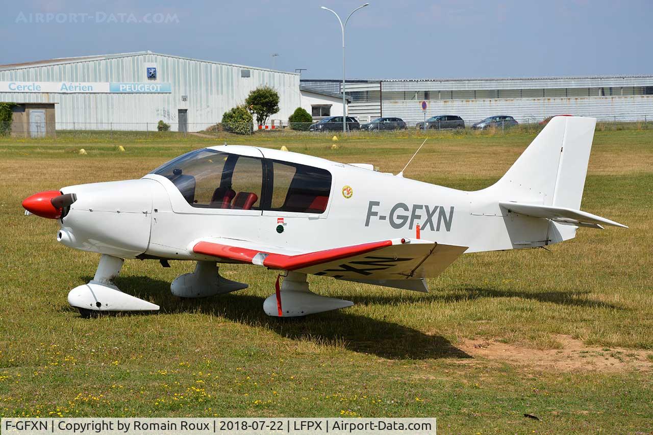 F-GFXN, Robin DR-400-120 C/N 1768, Parked