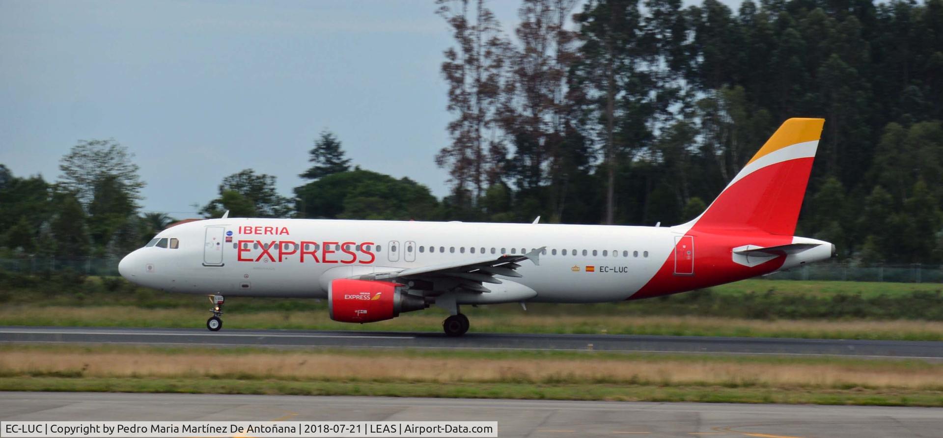 EC-LUC, 1999 Airbus A320-214 C/N 1059, Aeropuerto de Asturias