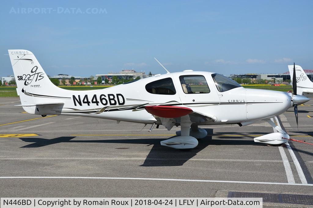 N446BD, 2007 Cirrus SR22 GTS Turbo C/N 2366, Parked