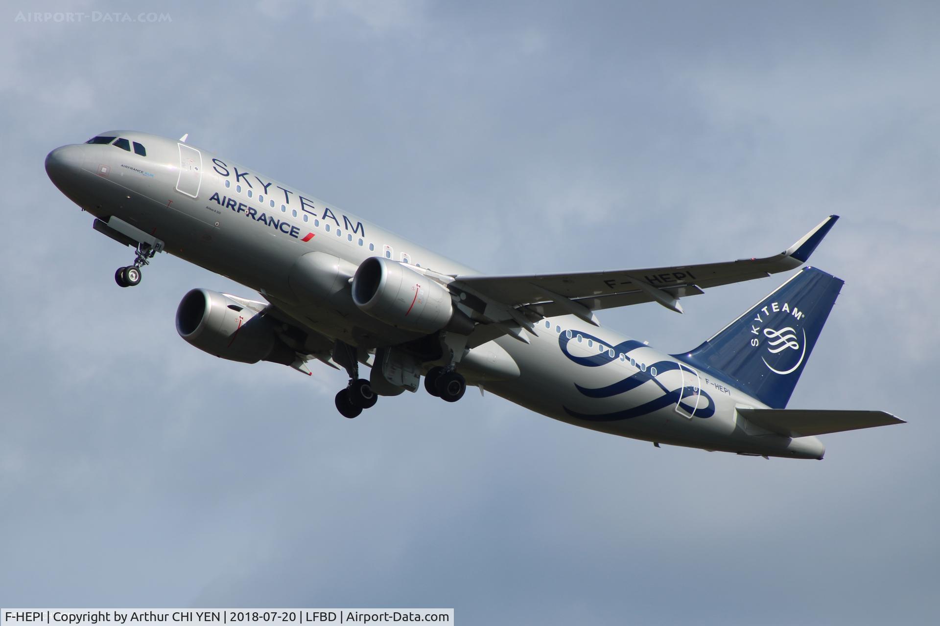 F-HEPI, 2017 Airbus A320-214 C/N 7713, Skyteam Livery.