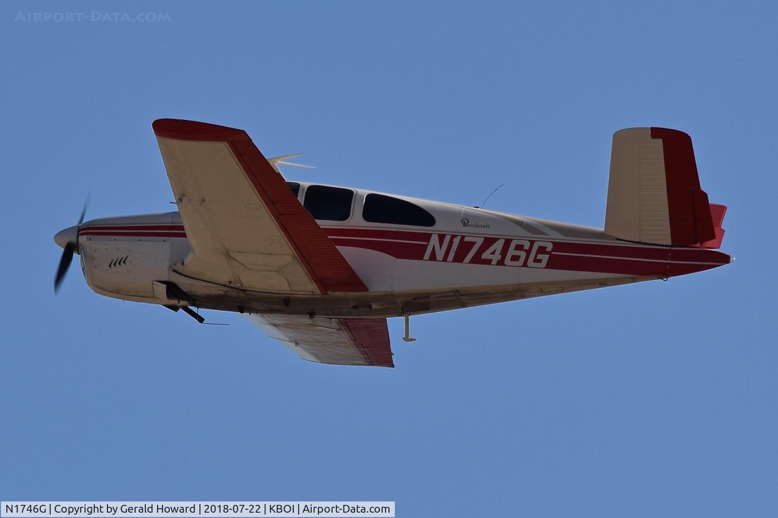N1746G, 1962 Beech P35 Bonanza C/N D-6952, Departing BOI.