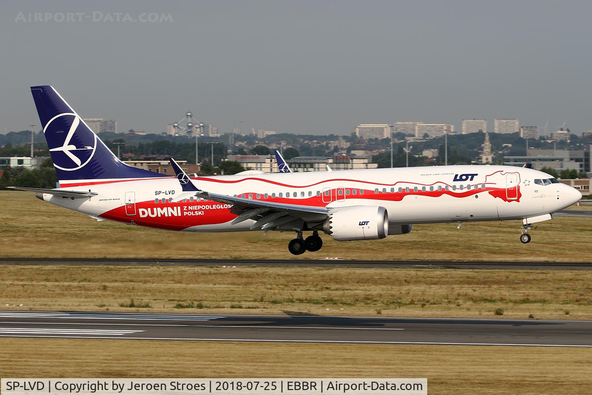 SP-LVD, 2018 Boeing 737-8 MAX C/N 64069, ebbr