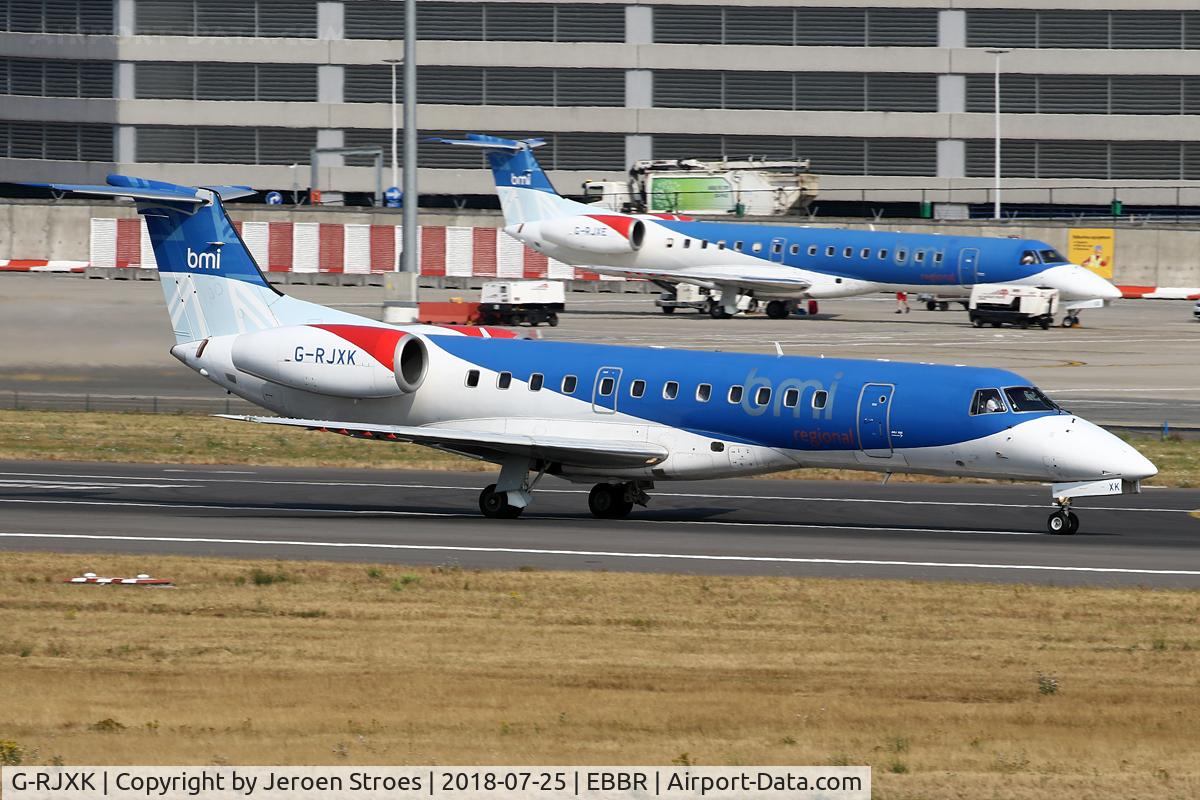 G-RJXK, 2001 Embraer ERJ-135ER (EMB-135ER) C/N 145494, EBBR